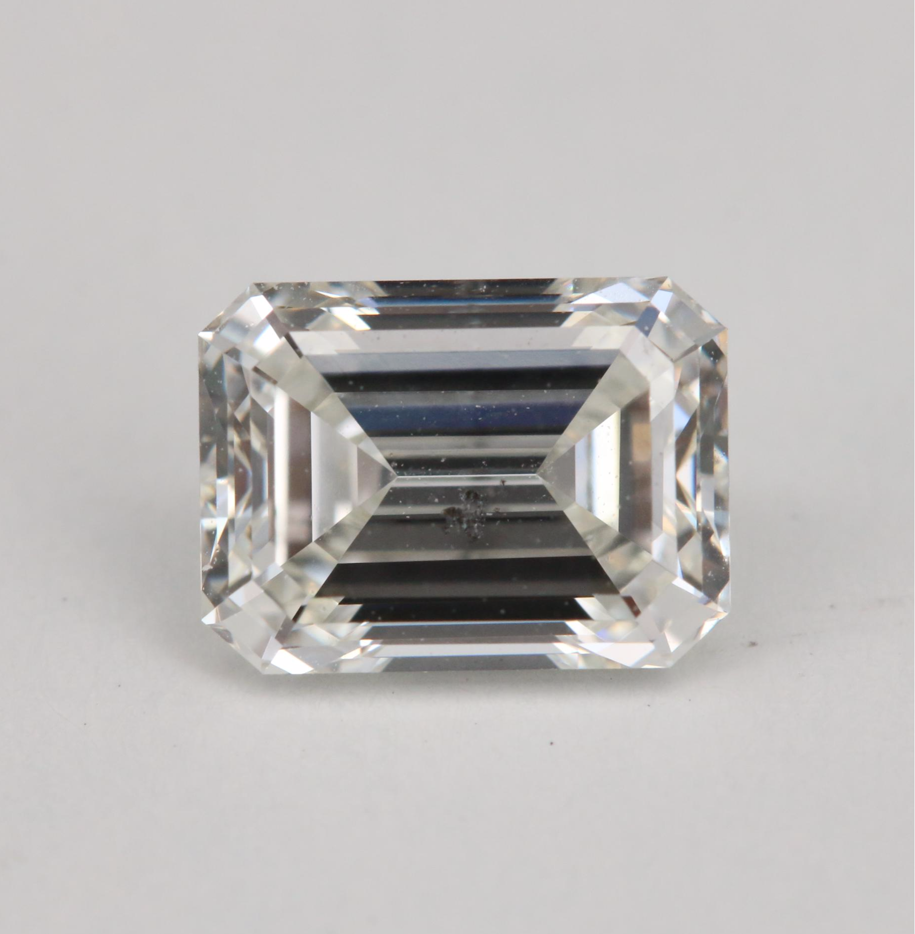 Loose 1.08 CT Emerald Cut Diamond with GIA Report
