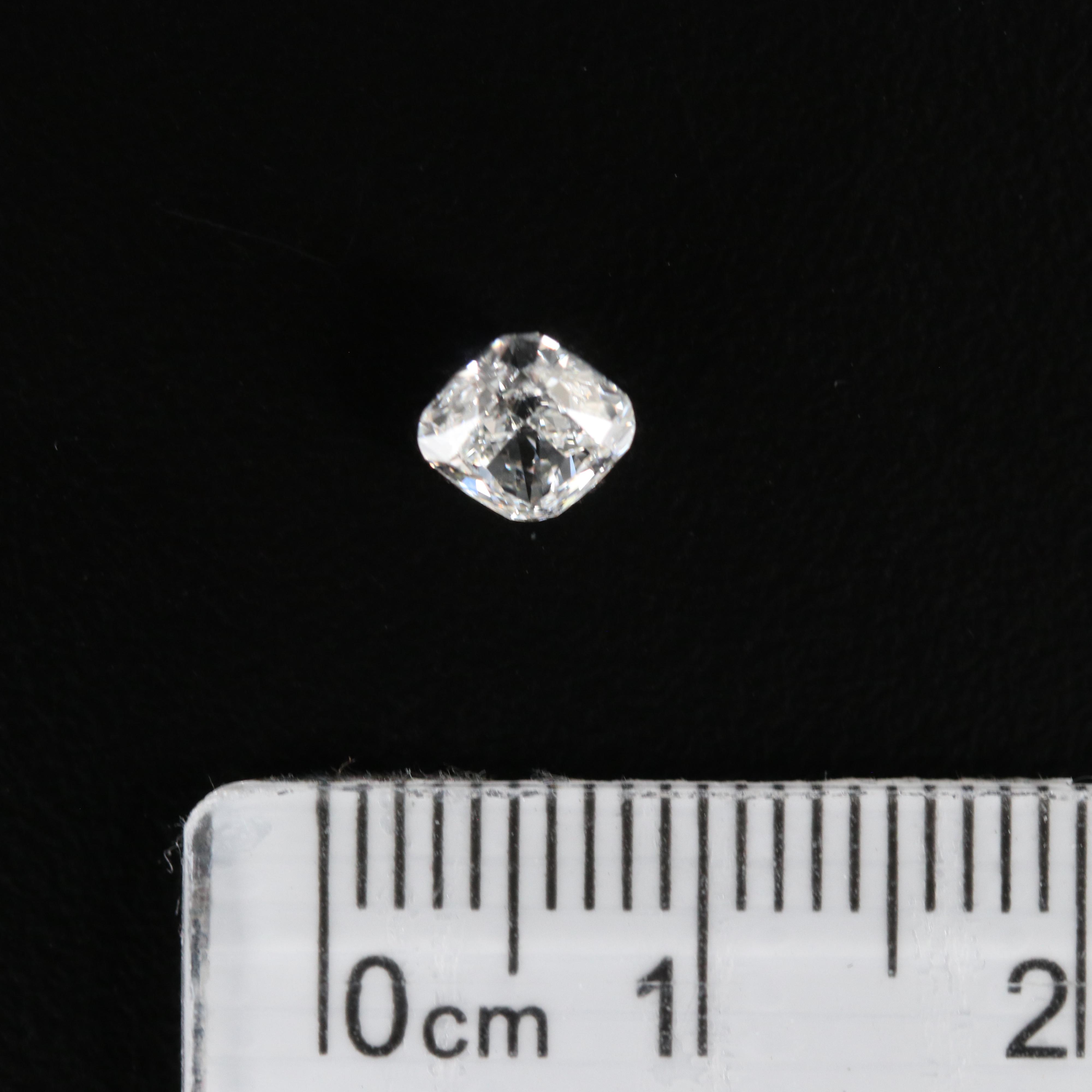 Loose 0.70 CTW Modified Brilliant Diamond with GIA Dossier