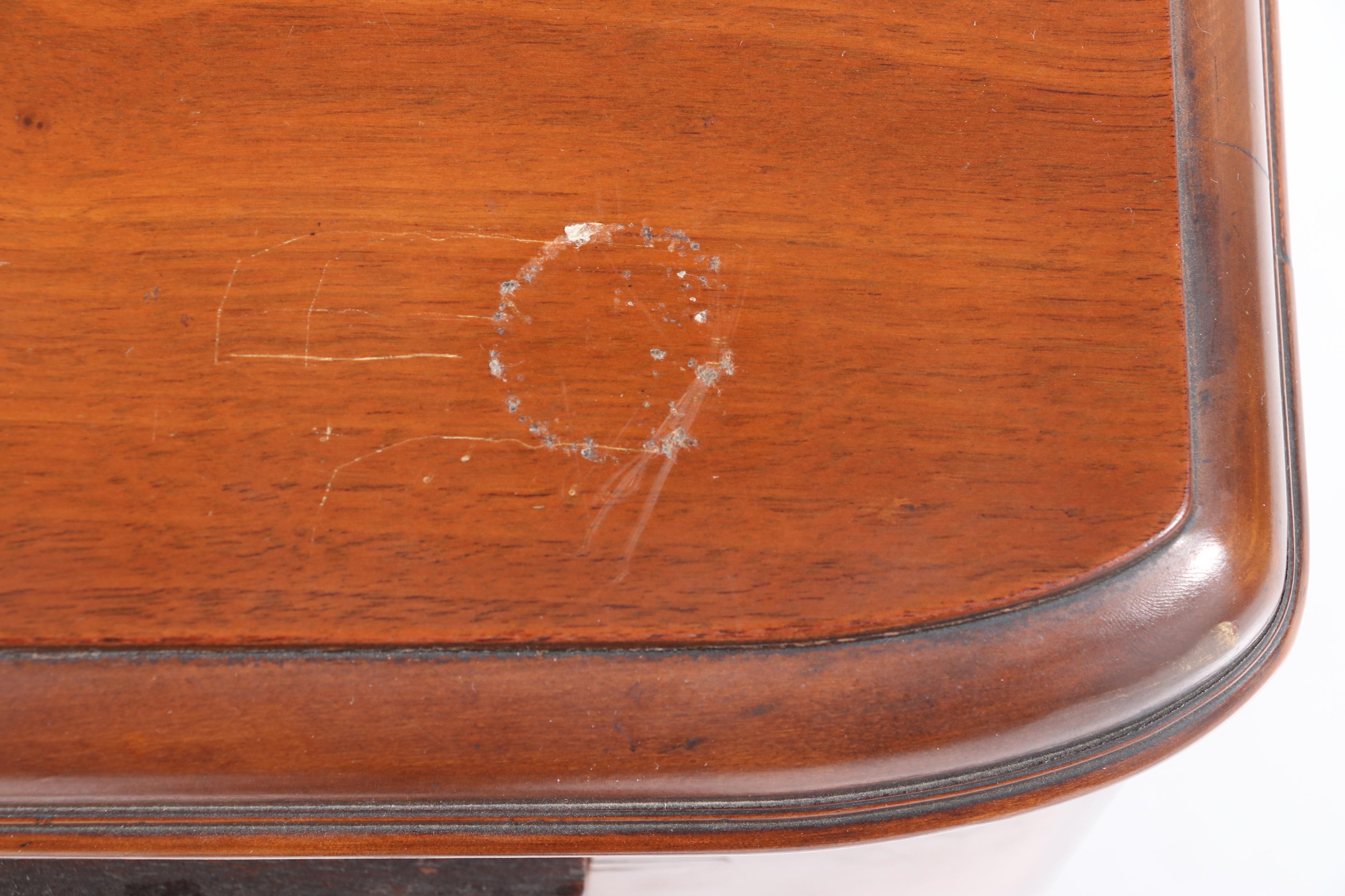 Hibriten Furniture Co. Art Deco Walnut Three-Drawer Dresser, circa 1930