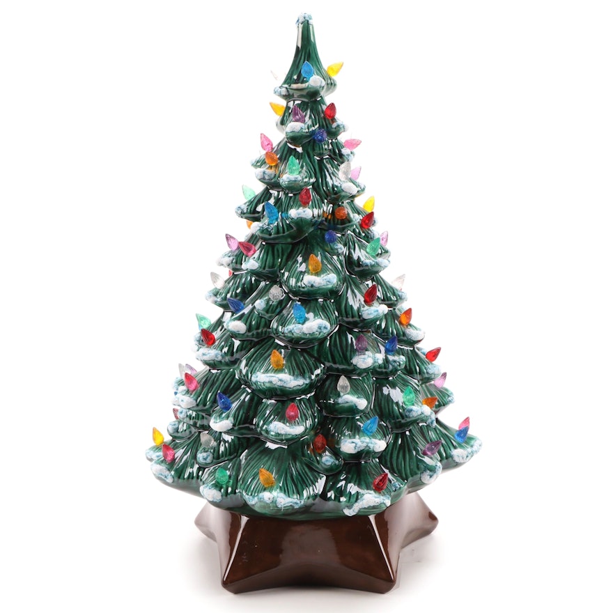 Holland Mold Illuminated Ceramic Christmas Tree with Musical Base