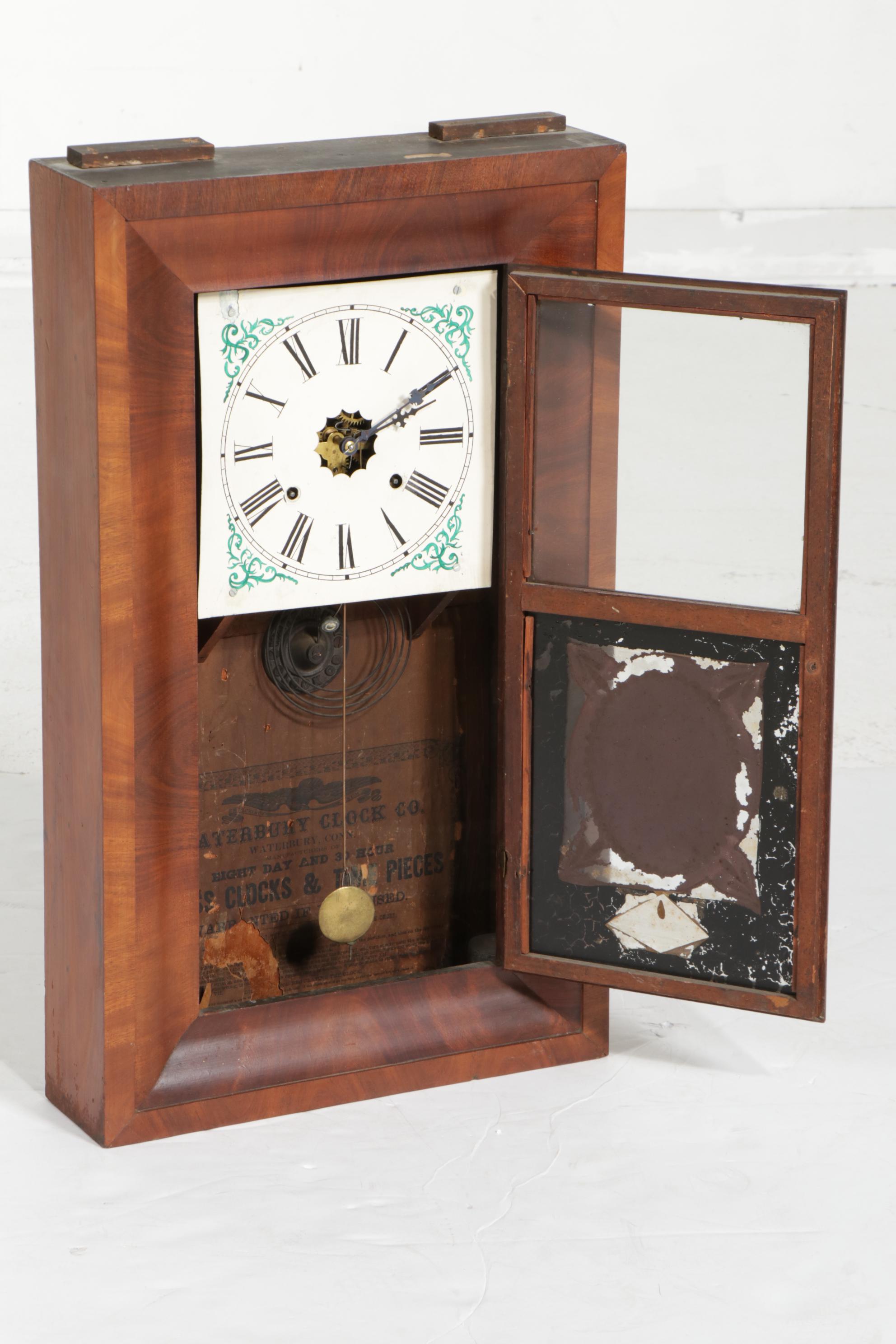Waterbury Mahogany Ogee Mantel Clock, Mid-19th Century