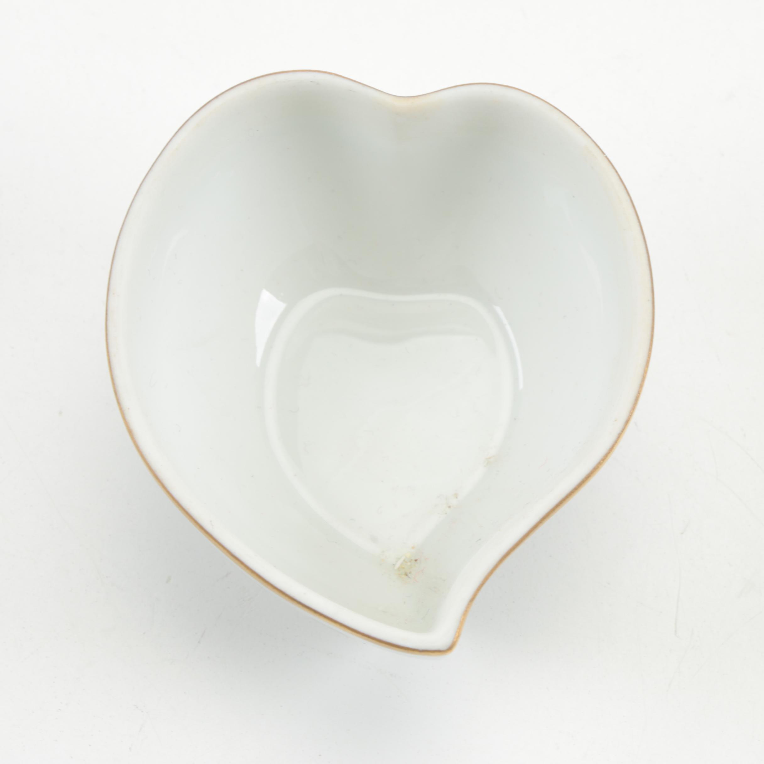 Herend "Rothschild Bird" Shaker with Other Hand-Painted Limoges Porcelain Décor