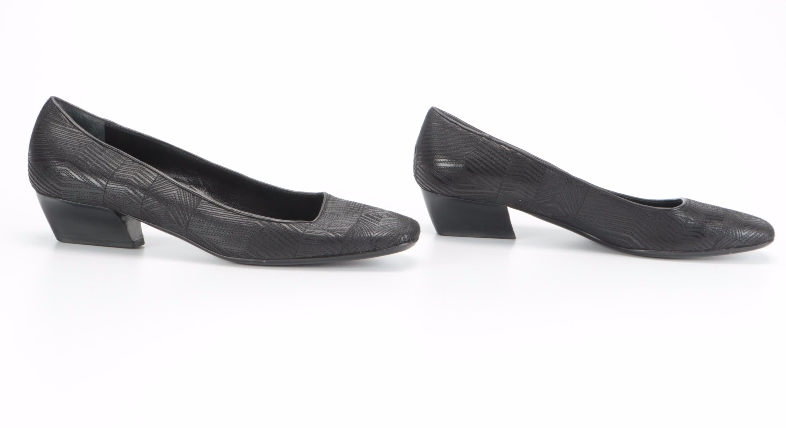 Prada Black Leather Square Toe Pumps with Geometric Stitched Pattern