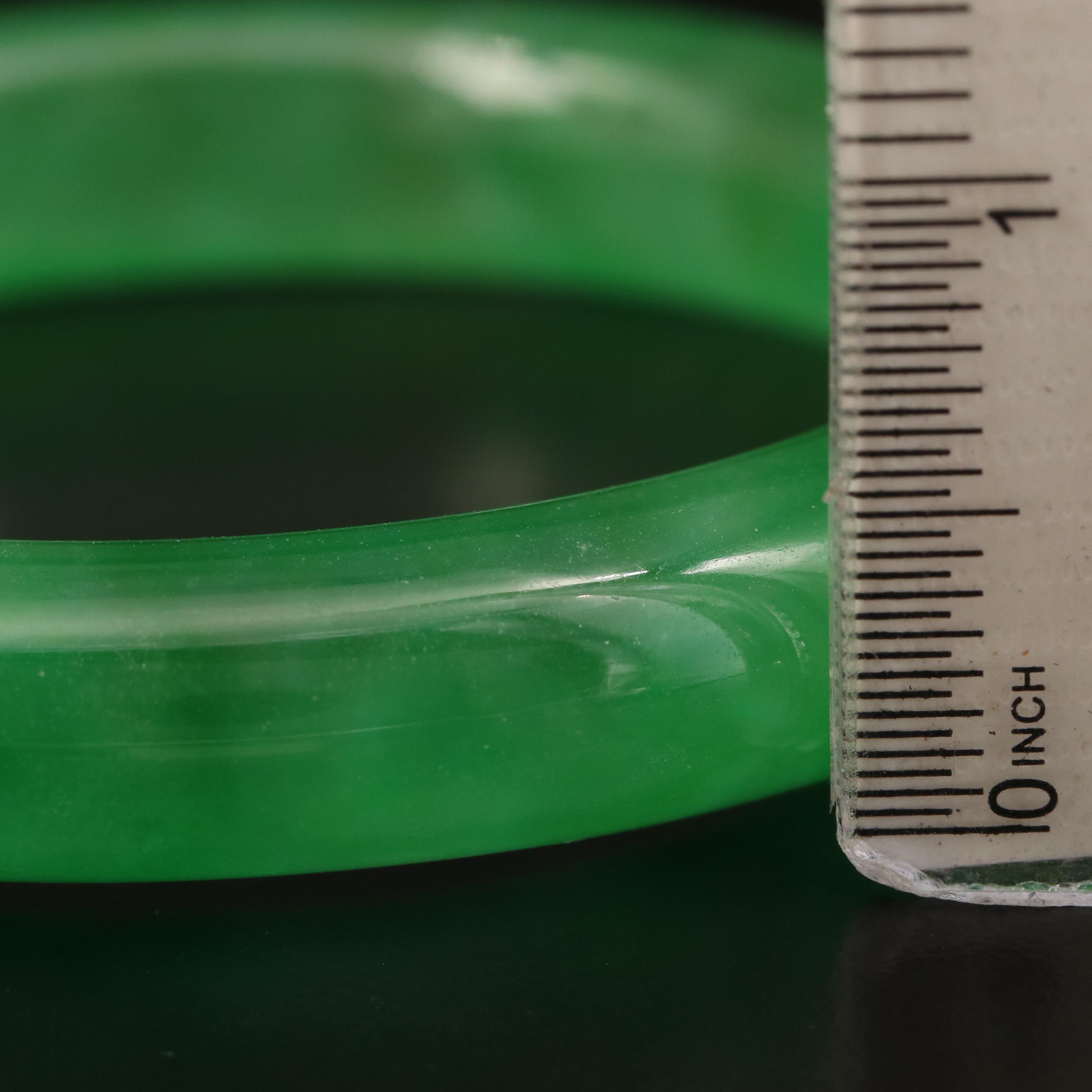 Jadeite Hololith Bangle