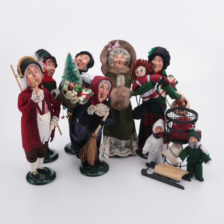 Byers' Choice "The Carolers" Holiday Figurine Set