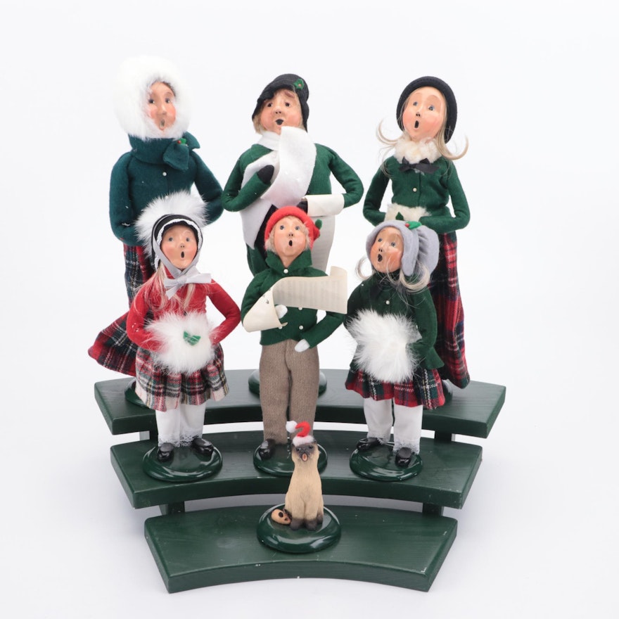 Byers' Choice "The Carolers" Holiday Figurine Set