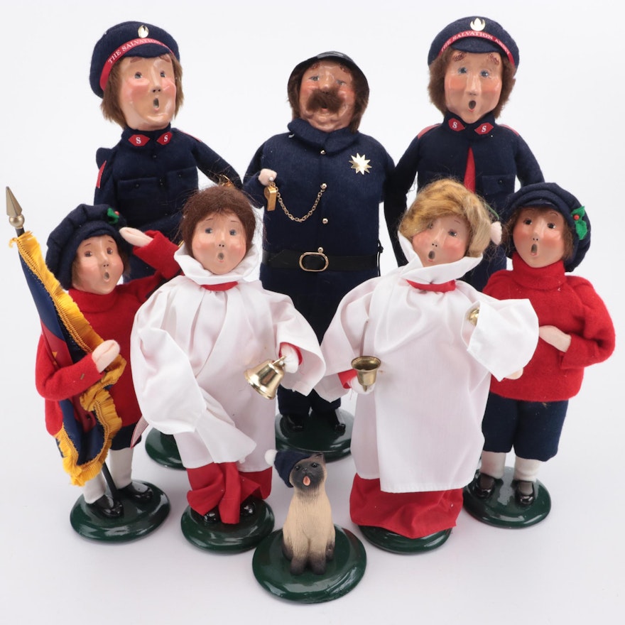 Byers' Choice "The Carolers" Holiday Figurine Set