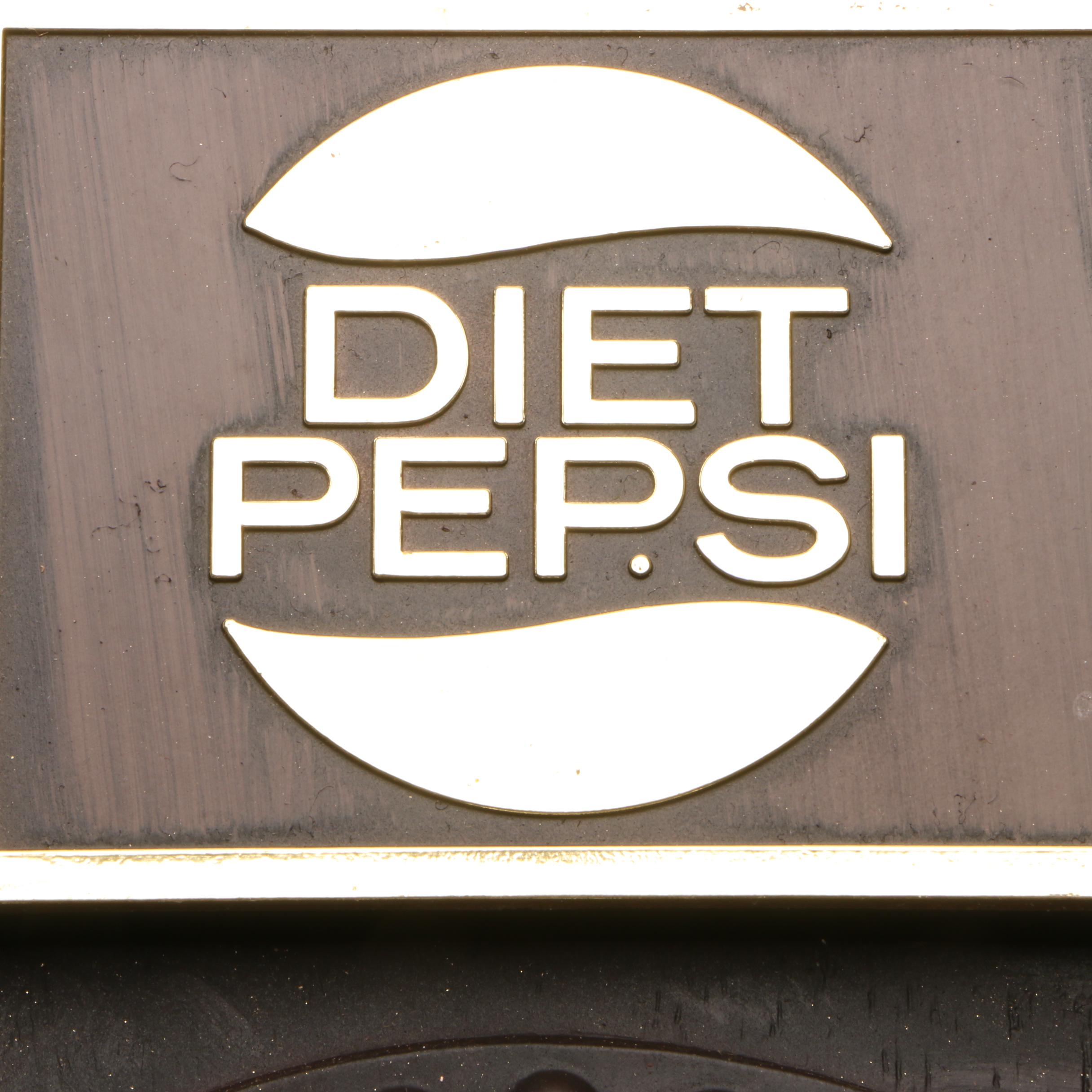 Diet Pepsi Wall-Mounted Battery-Operated Plastic Clock