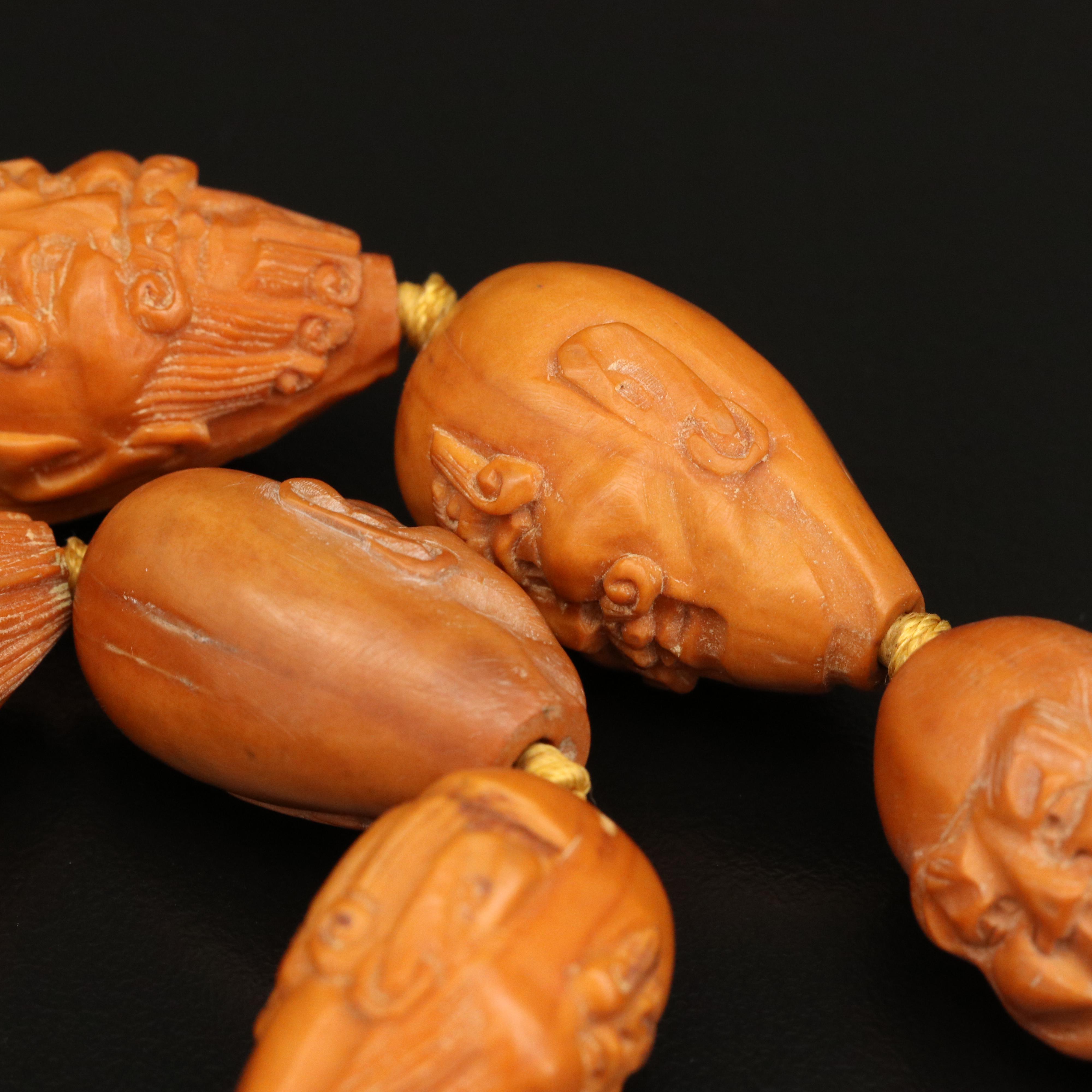 Chinese Hand Carved Eighteen Buddhist Lohan Arhat Face Prayer Beads