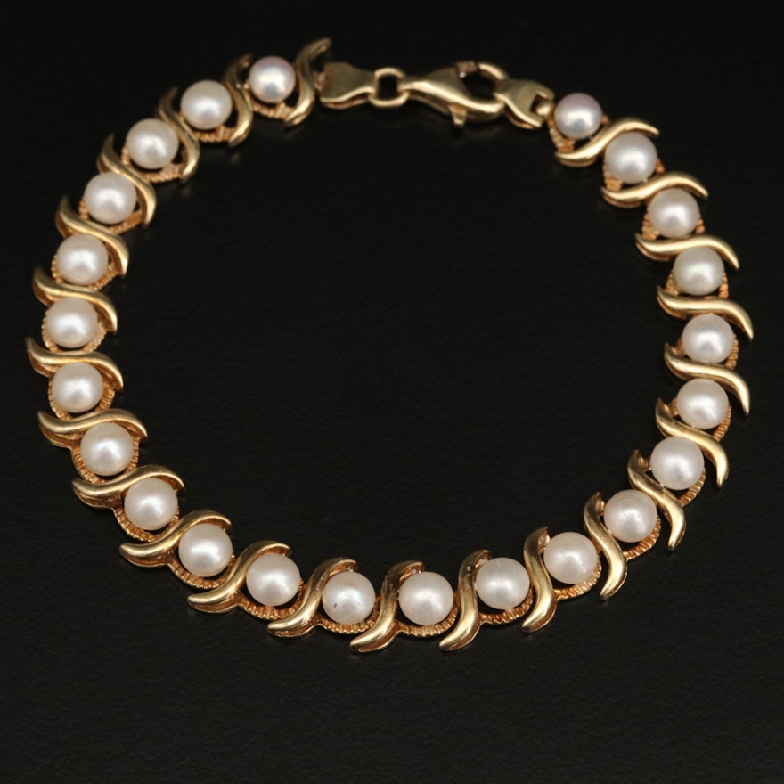 14K Button Pearl Line Bracelet