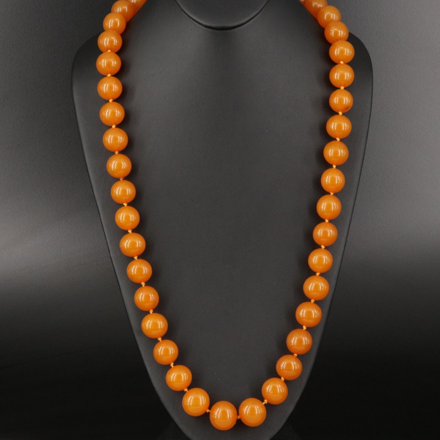 Graduated Amber Beaded Necklace