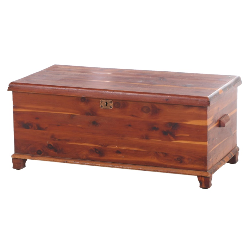 Acme Chests Red Cedar Blanket Chest, Early to Mid 20th Century