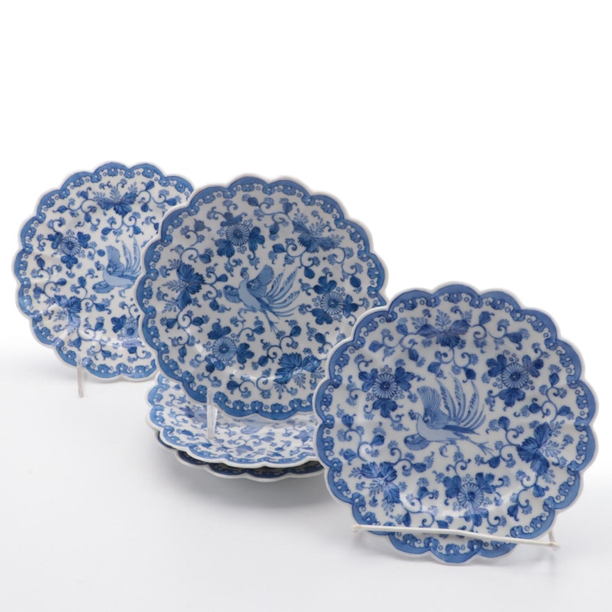 Chinese Porcelain Blue and White Scalloped Edge Plates