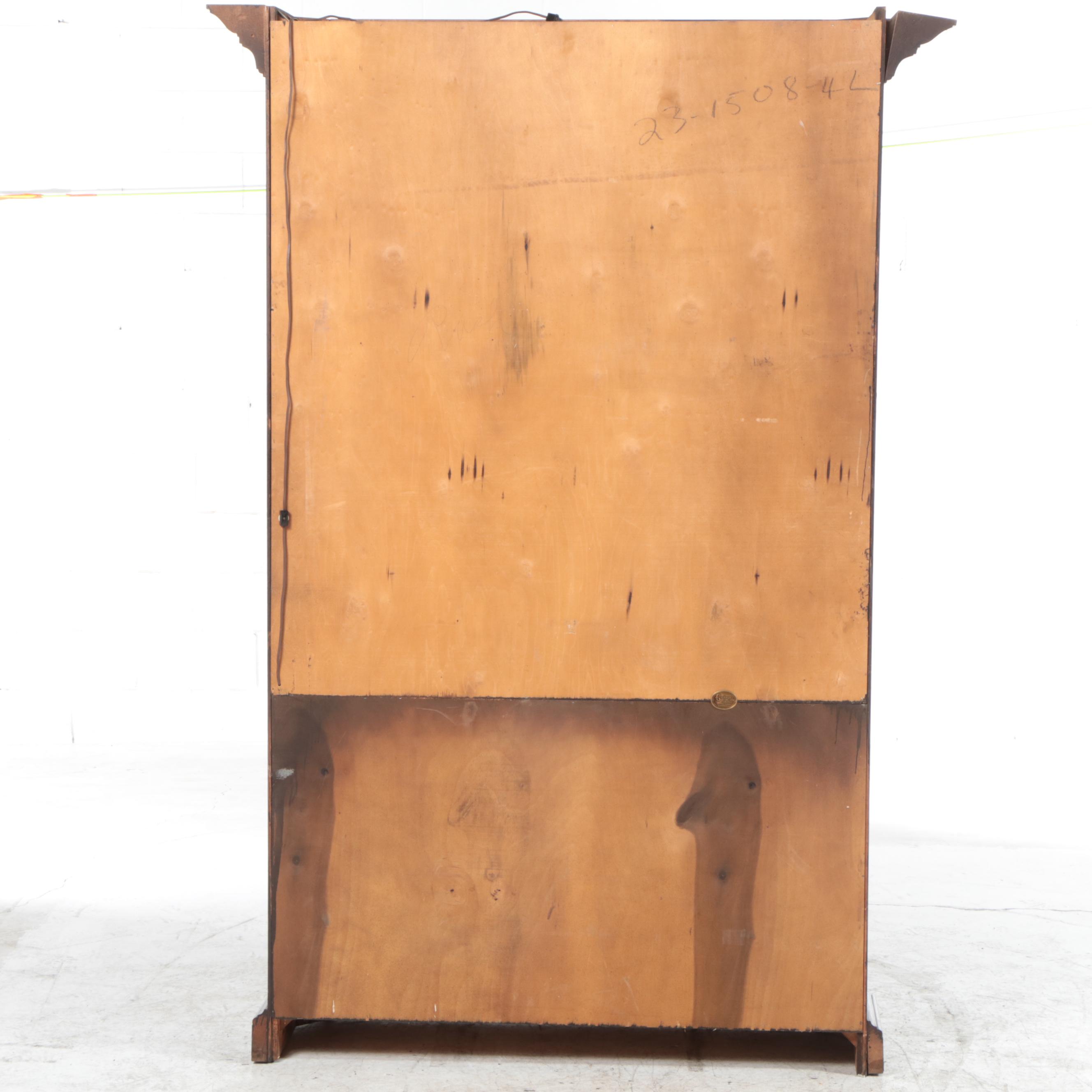 Cushman Classics Oak Illuminated China Cabinet, circa 1970