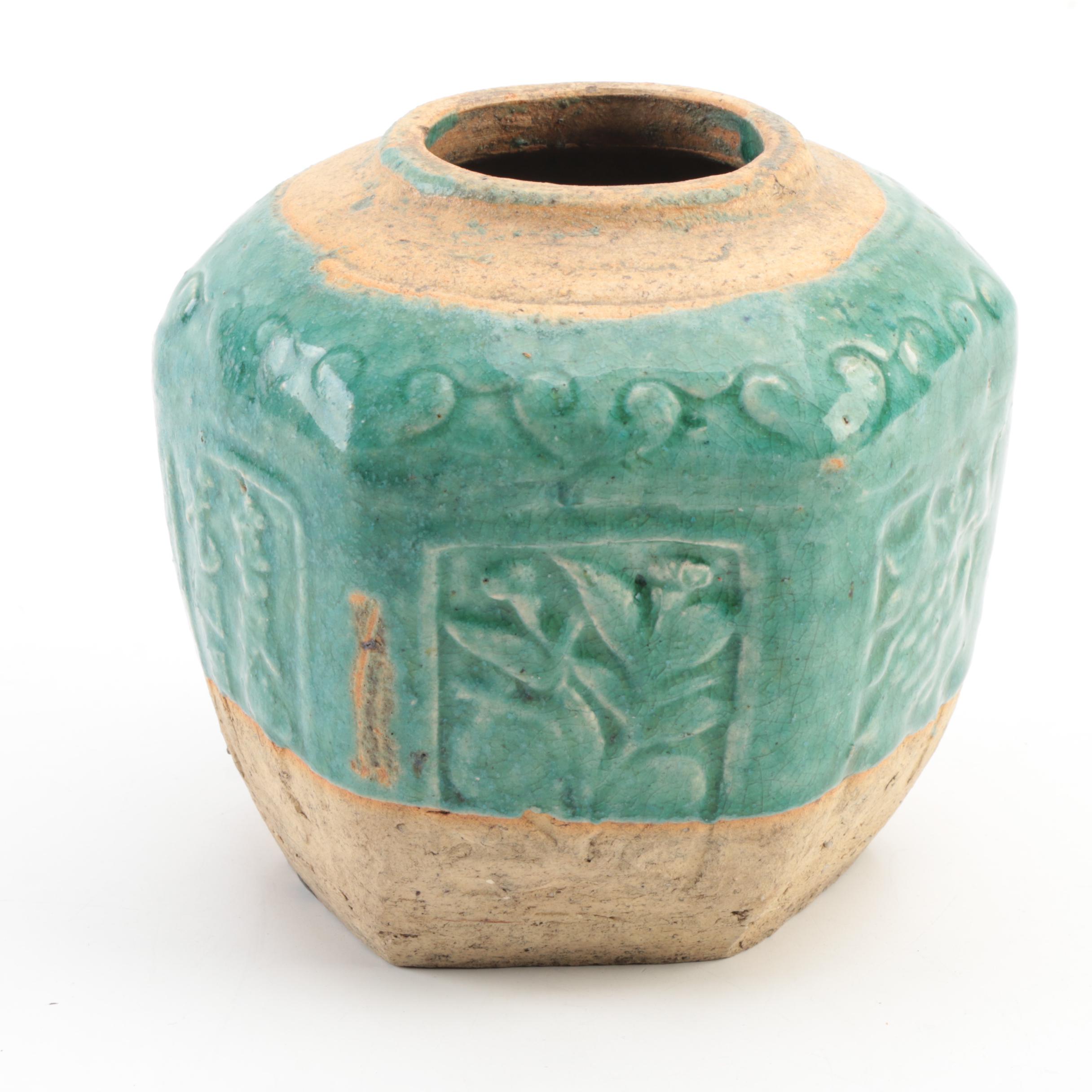 Chinese Shiwan Style Green Glazed Earthenware Vase