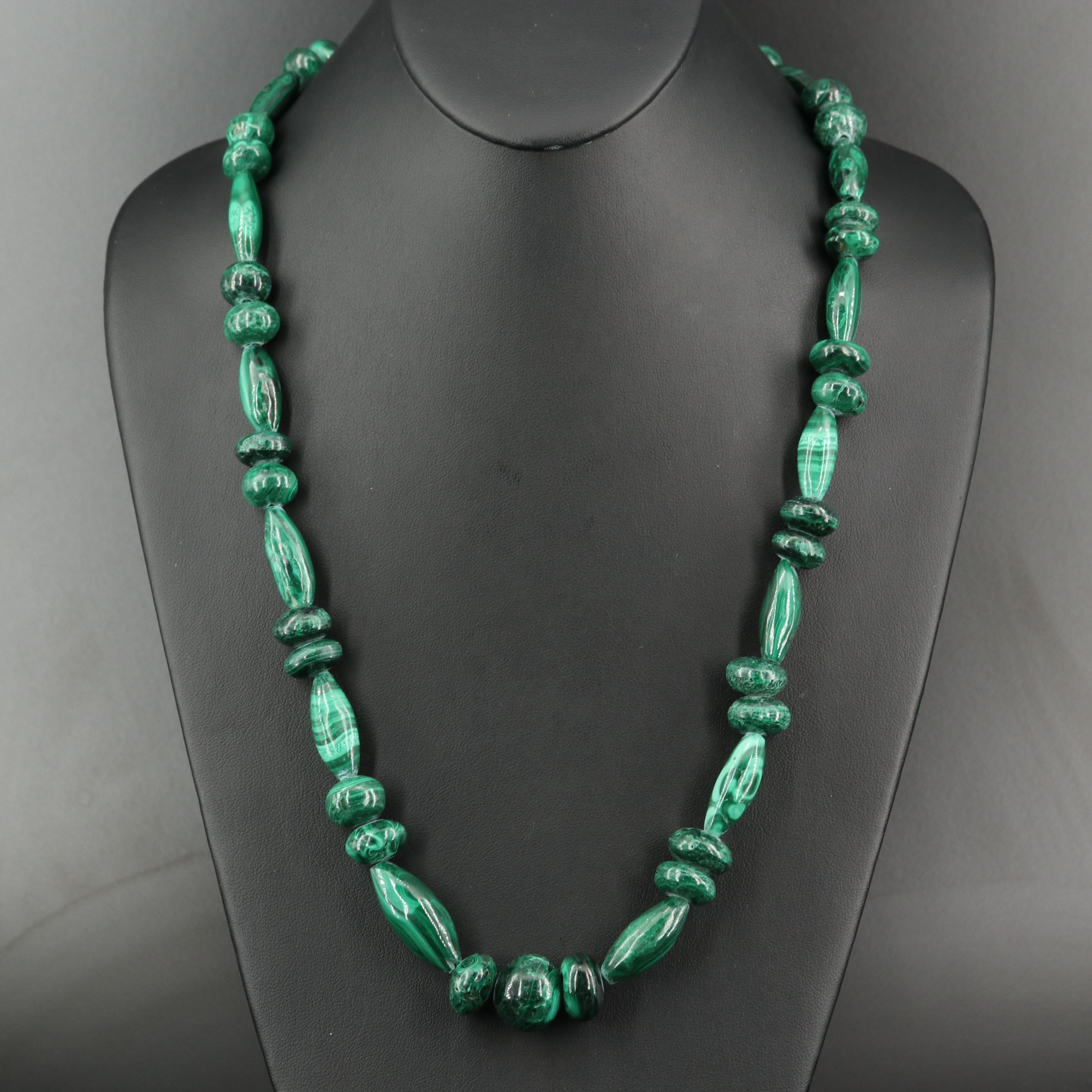 Graduated Malachite Bead Necklace
