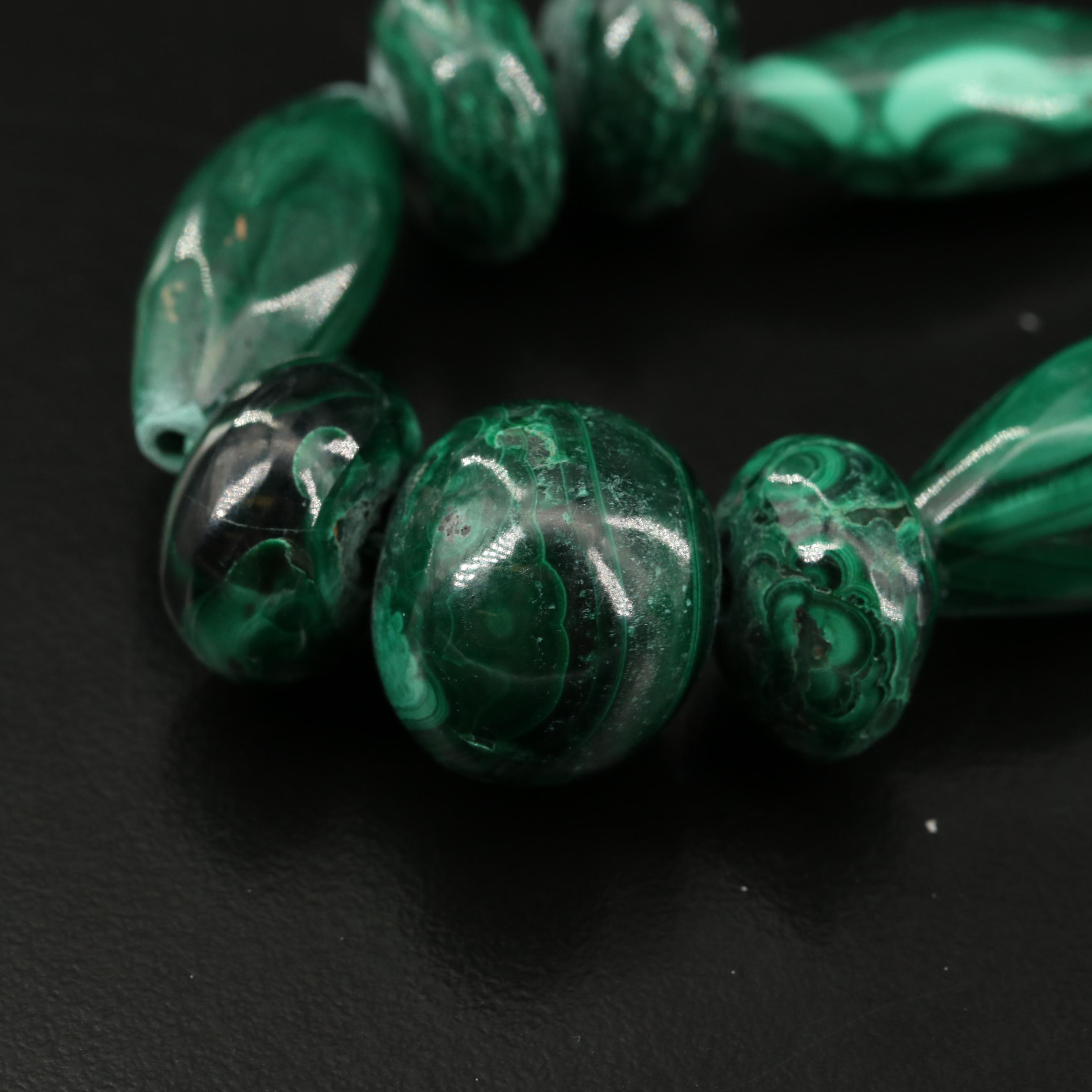 Graduated Malachite Bead Necklace