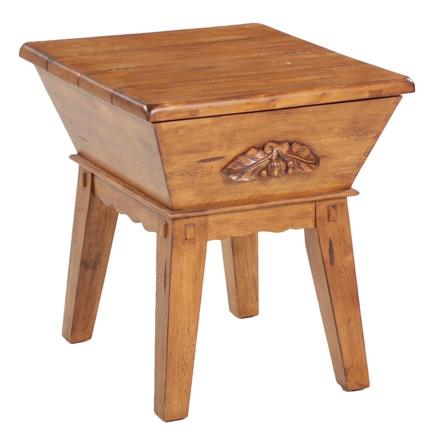 American Primitive Dough Box Style Side Table, Late 20th Century