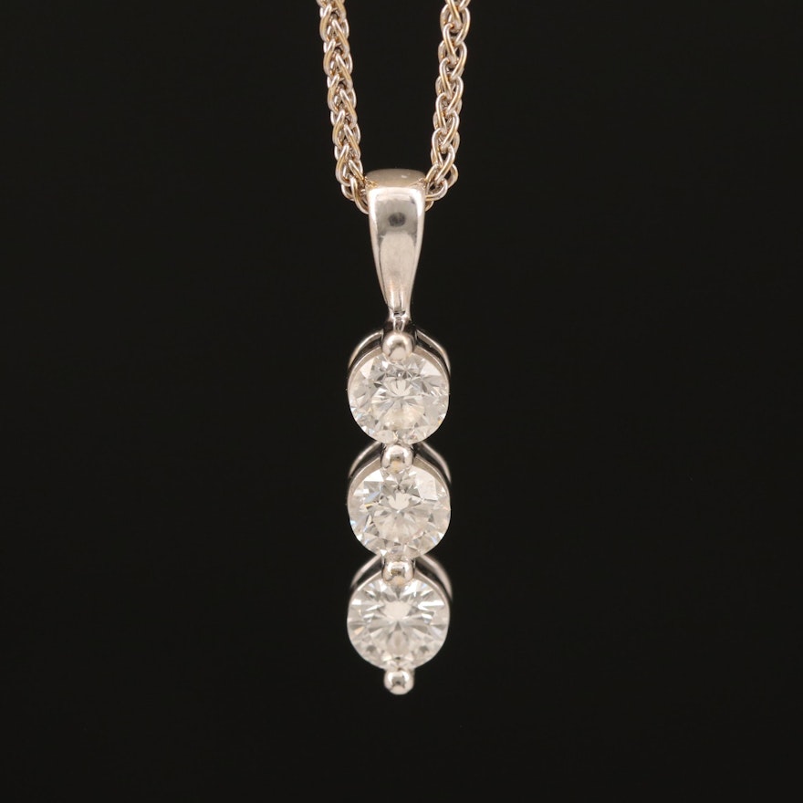 18K Diamond Pendant Necklace