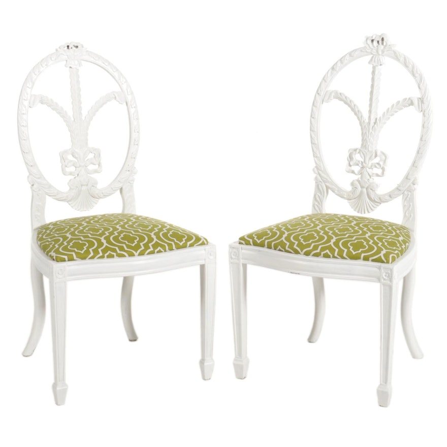 Pair of Hepplewhite Style White-Painted Wood Side Chairs, 20th Century