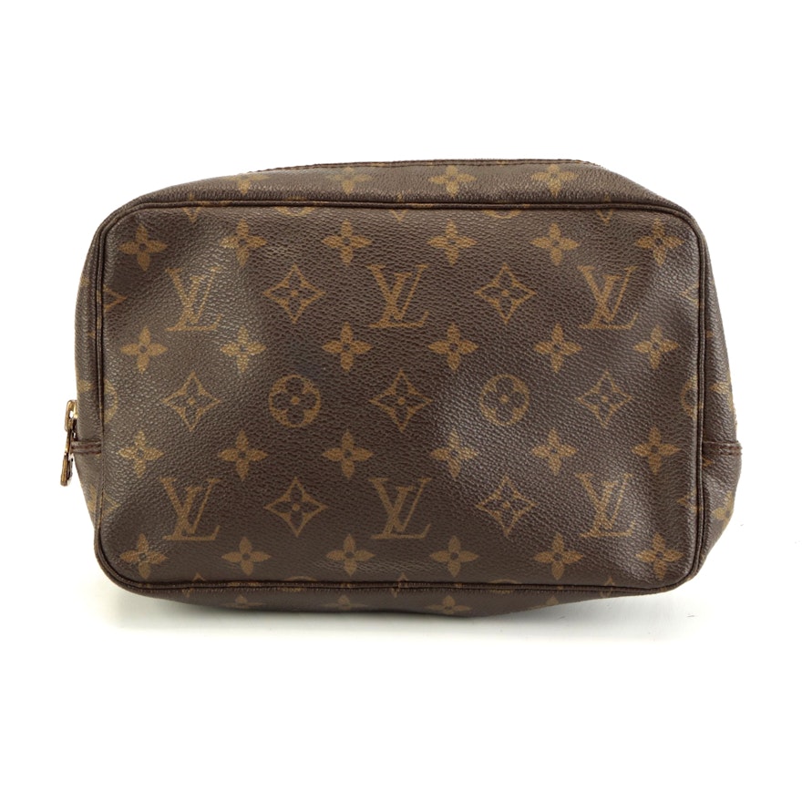 Louis Vuitton Trousse Toiletry Pouch 23 in Monogram Canvas