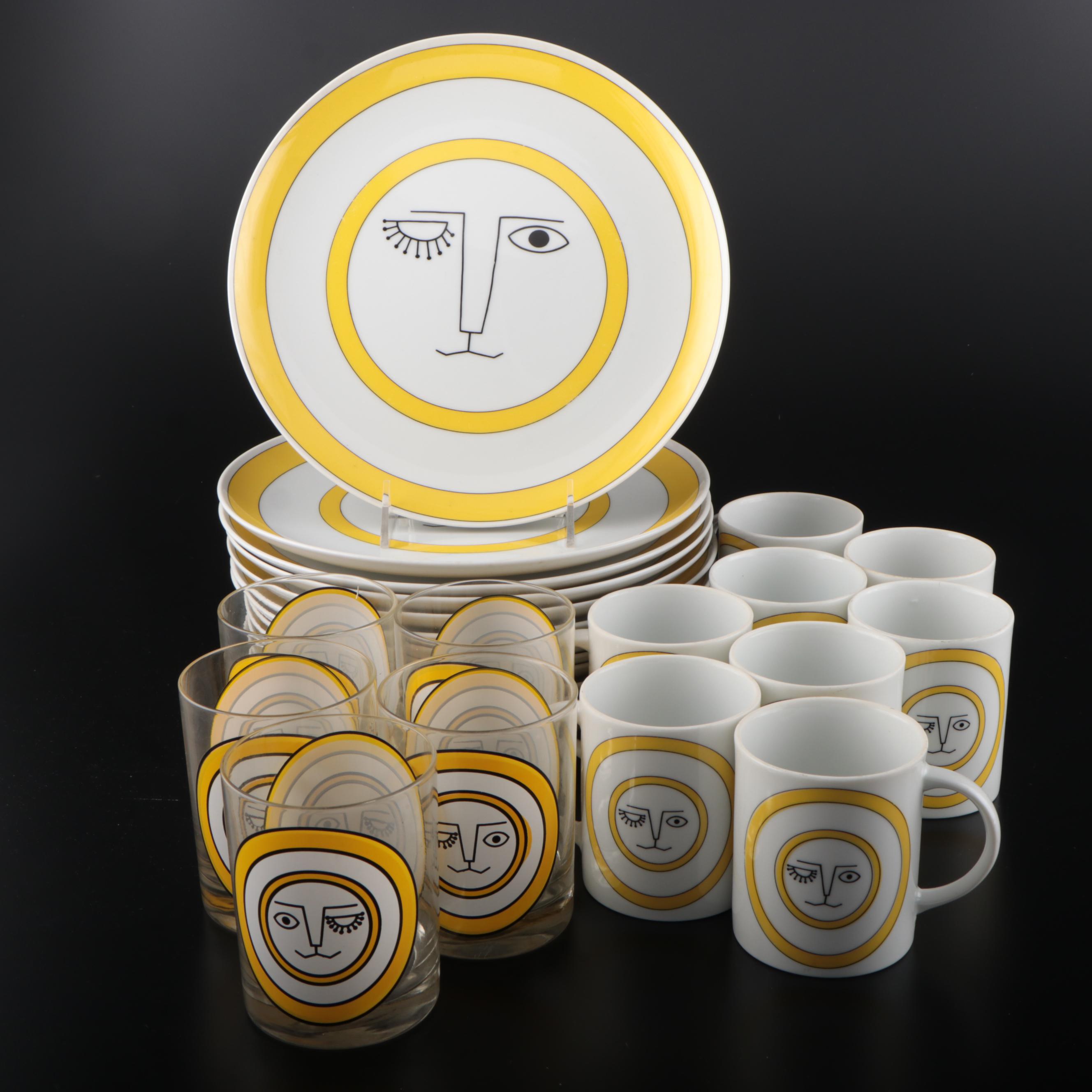 Taste Setter Collection Winking Lion Dinner Plates with Tumblers and Mugs