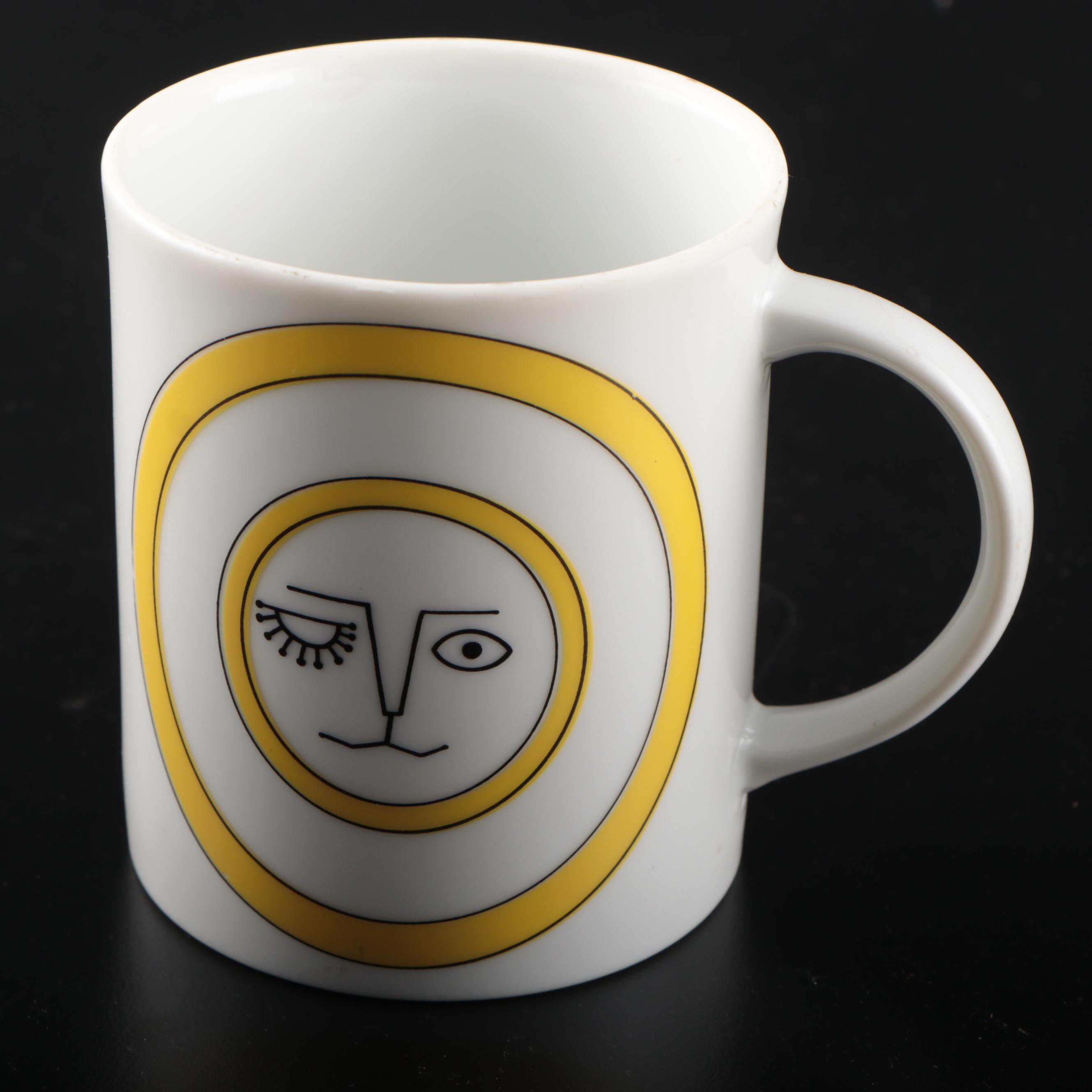 Taste Setter Collection Winking Lion Dinner Plates with Tumblers and Mugs