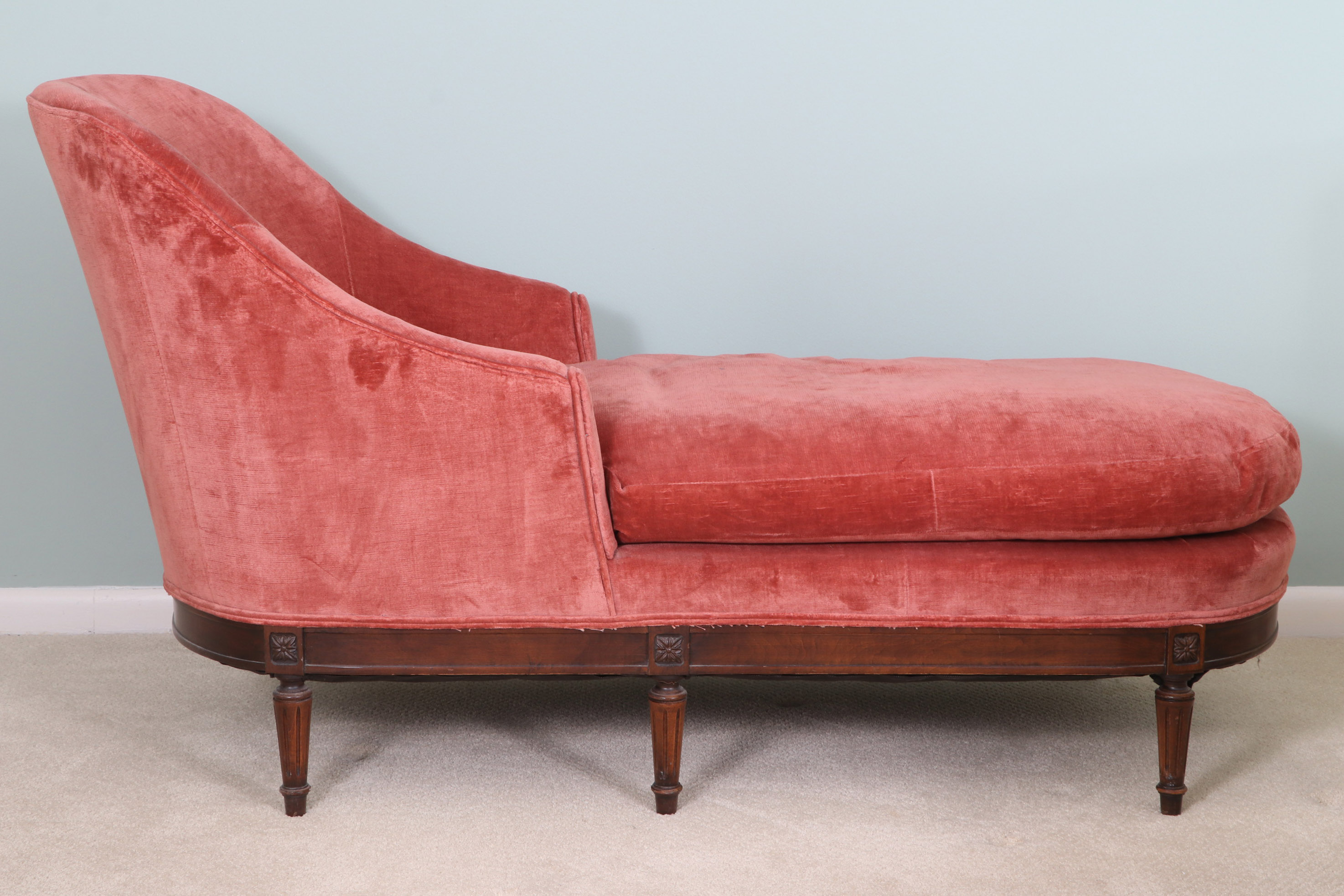 Baker Furniture Louis XVI Style Velveteen Chaise Lounge, Late 20th Century