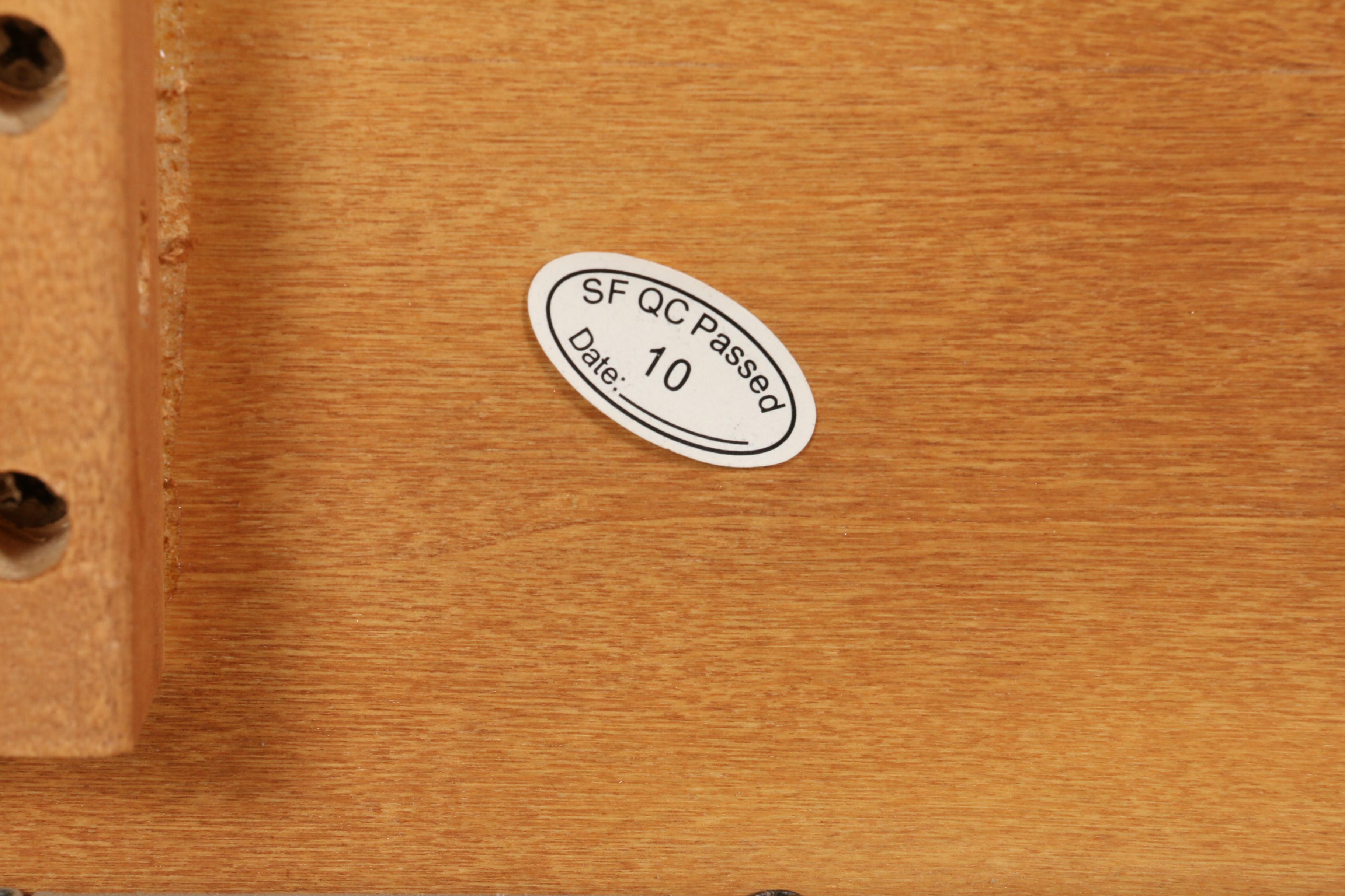 Twin Star Model 33E05 Electric Fireplace in Mahogany Case