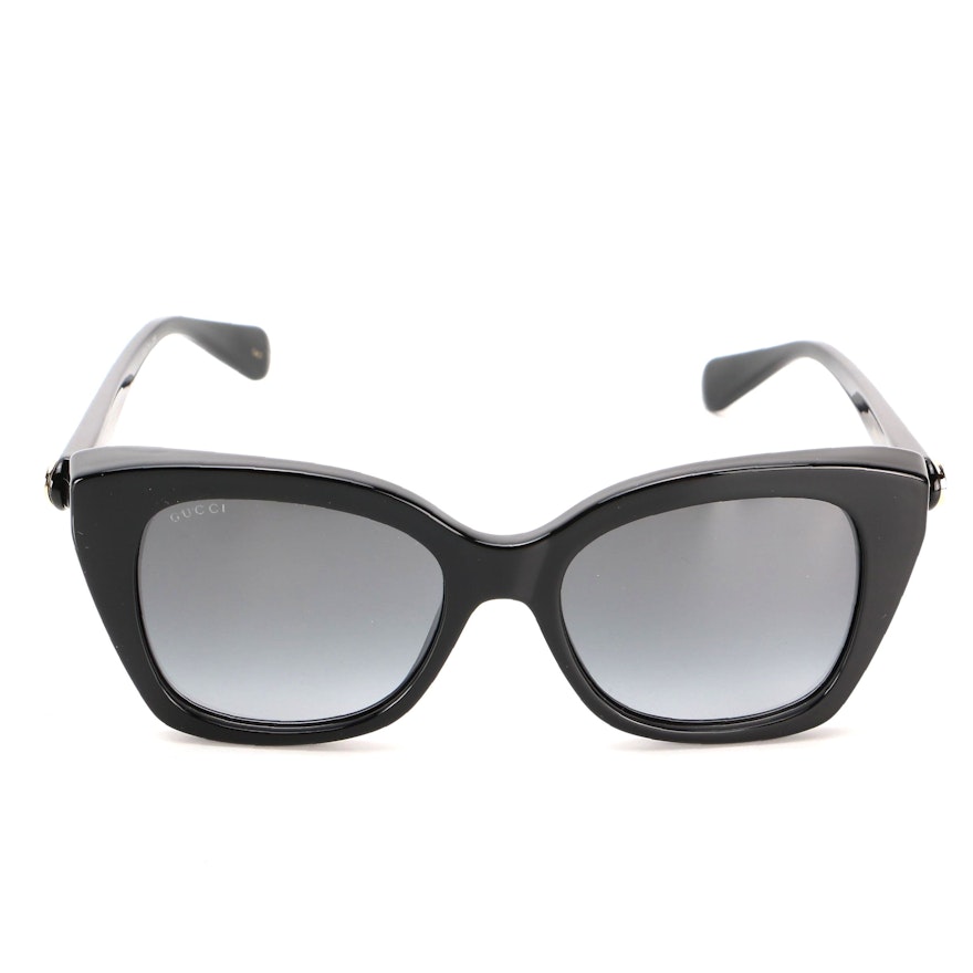 Gucci GG0921S Modified Cat Eye Sunglasses in Black with Case