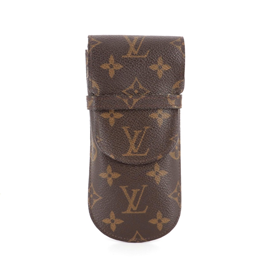 Louis Vuitton Etui a Lunettes Rabat in Monogram Canvas