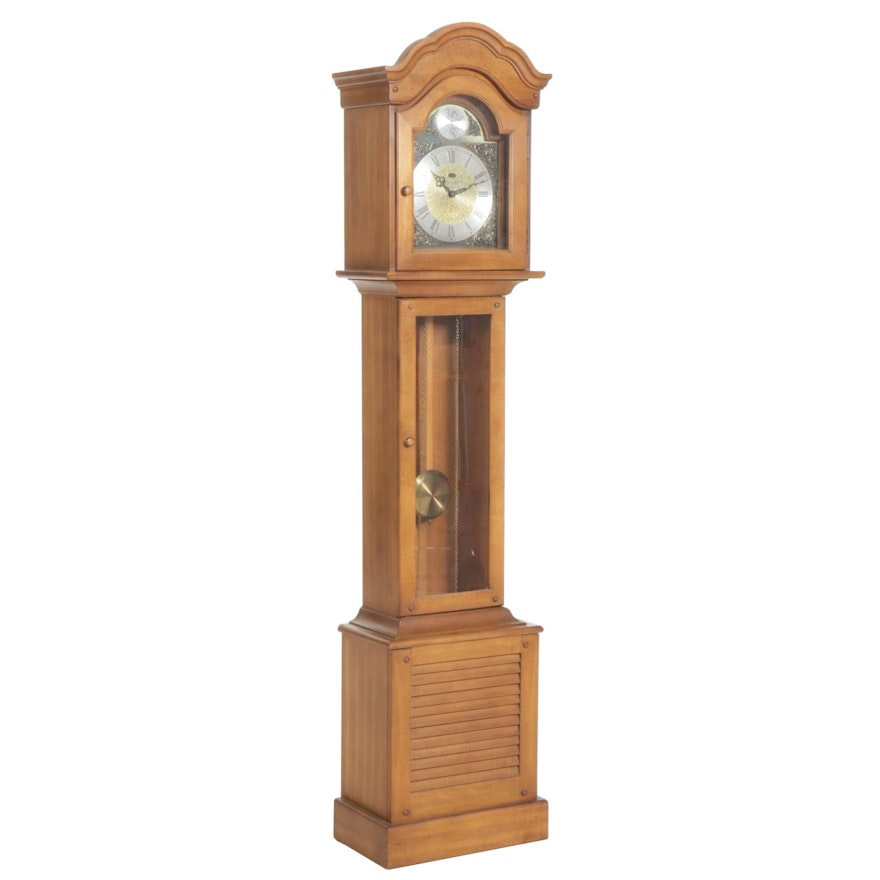 Ridgeway "Tempus Fugit" Maple Grandmother Clock, Mid-20th Century