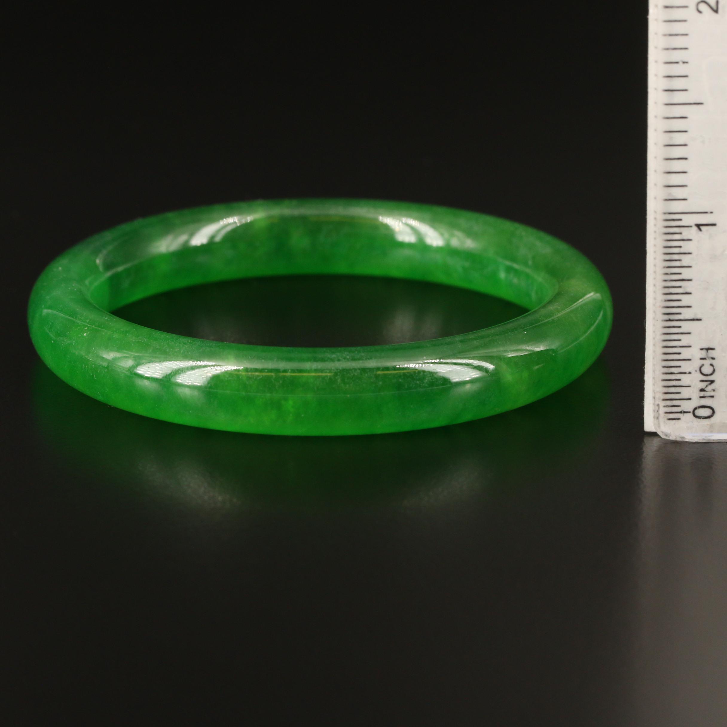 Jadeite Hololith Bangle