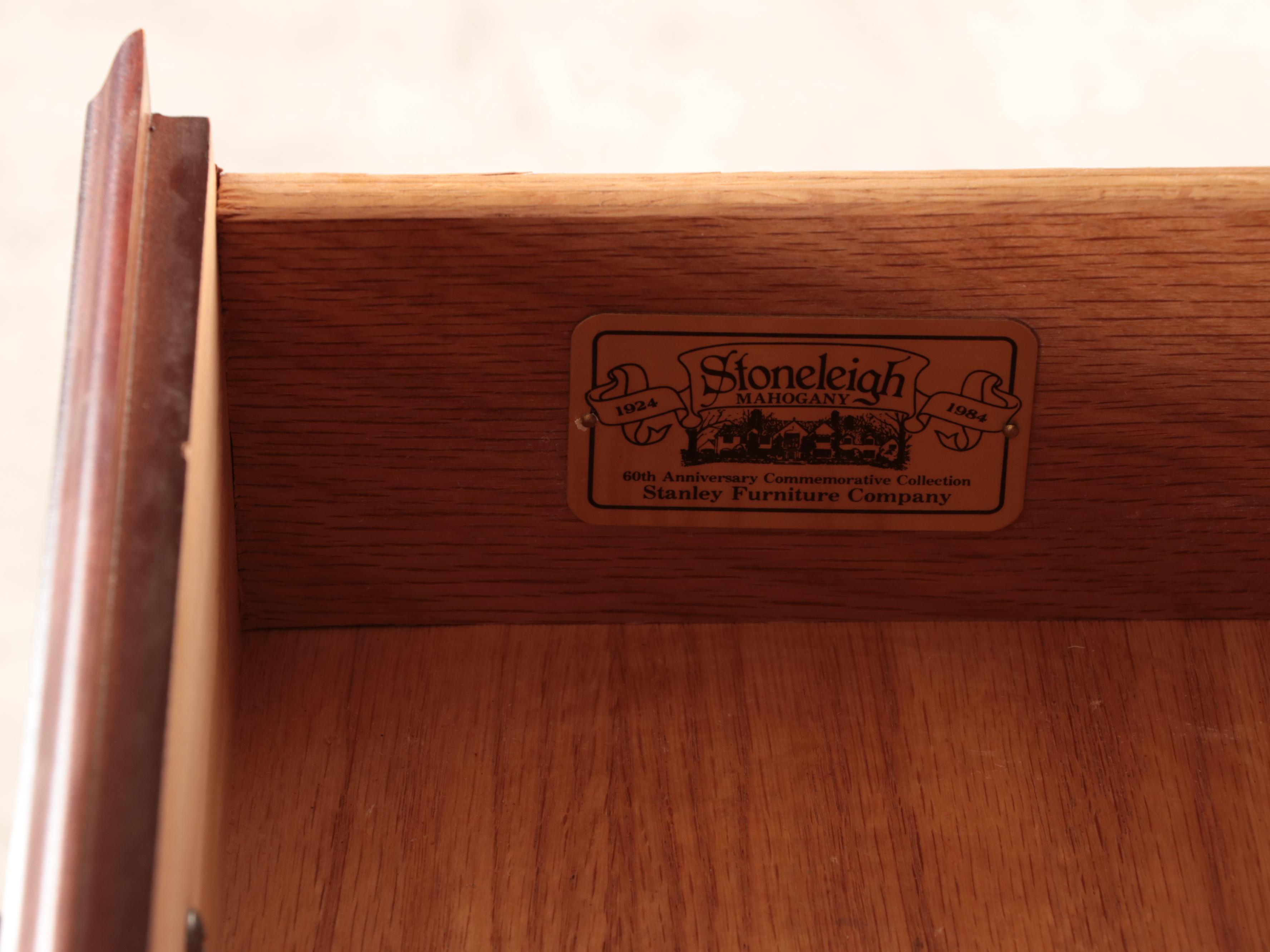 Stanley Furniture "Stoneleigh" Federal Style Mahogany Breakfront China Cabinet