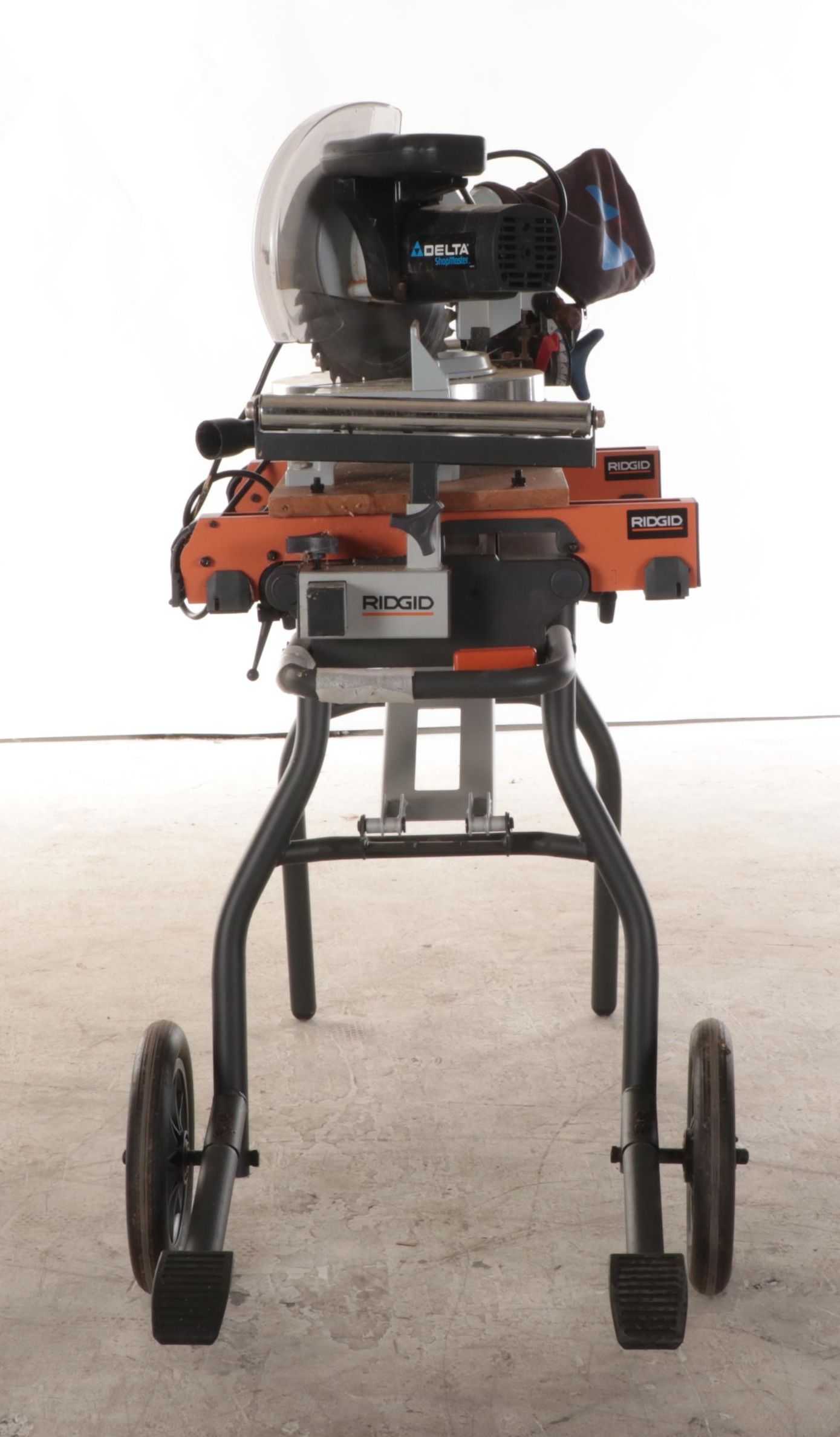 Ridgid Compound Miter Saw with Wheeled Stand