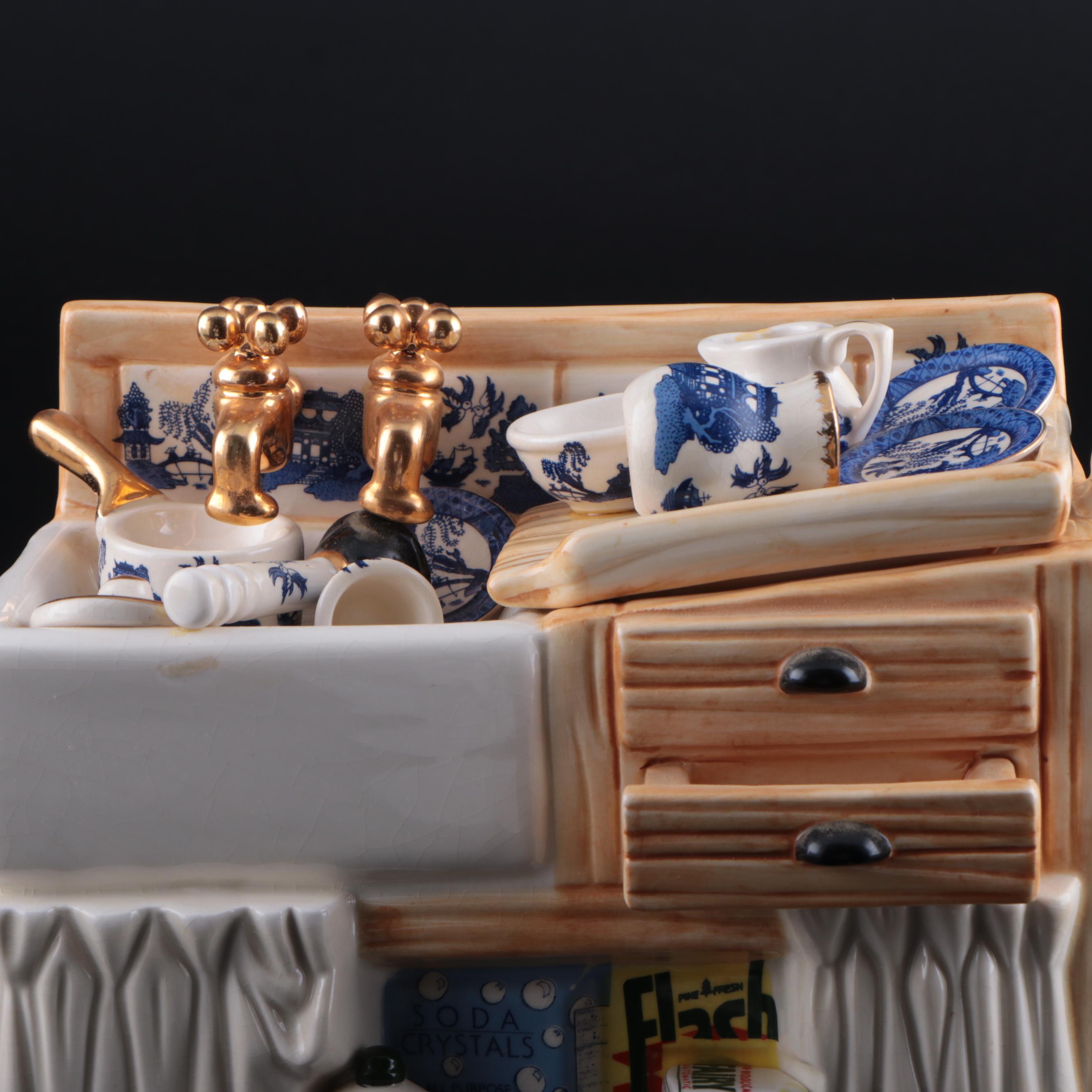 Paul Cardew Blue Willow Kitchen Wash Basin Ceramic Teapot, Late 20th Century