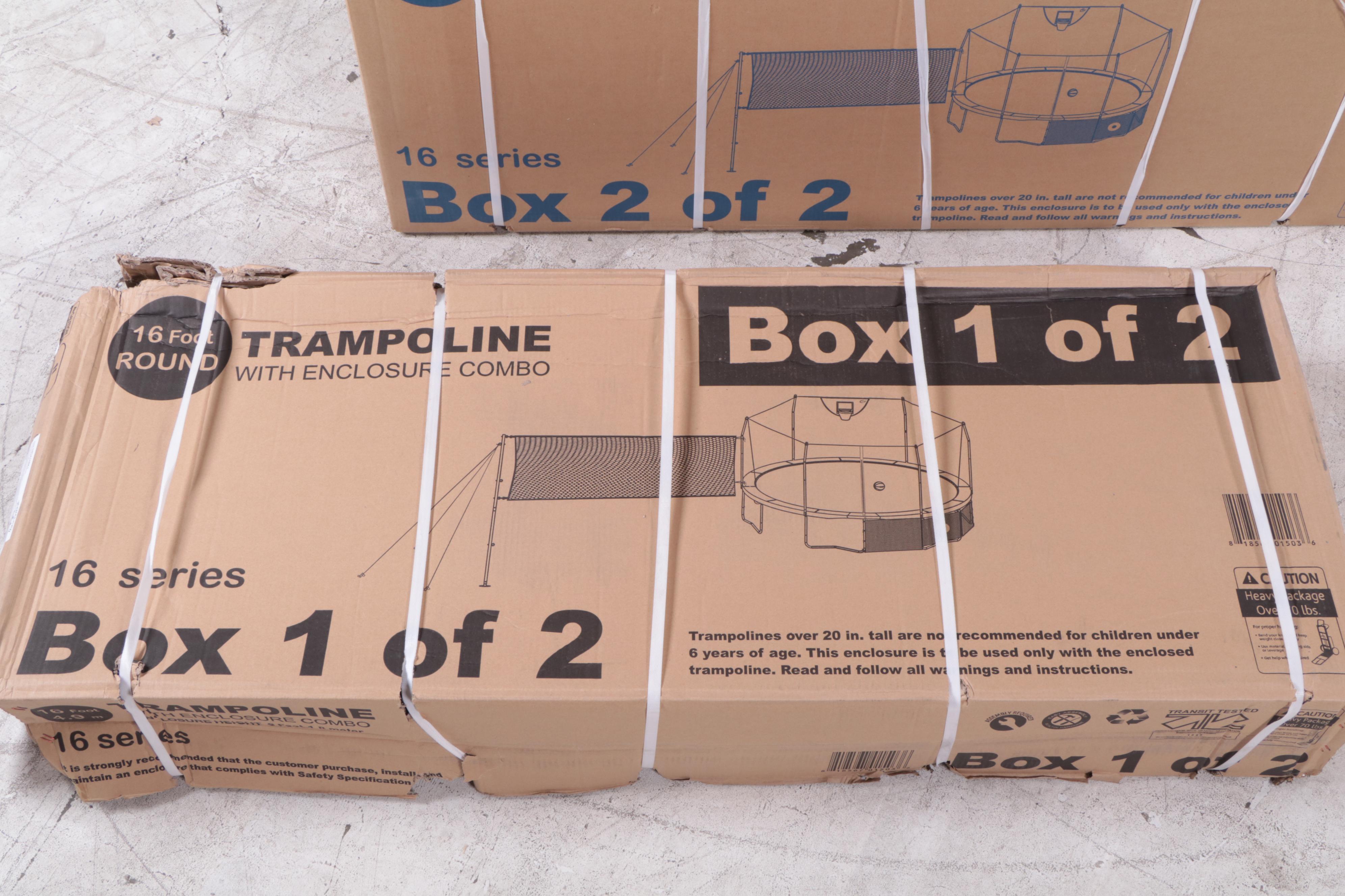 Skywalker Trampolines 16' Deluxe Round Sports Arena Trampoline with Enclosure