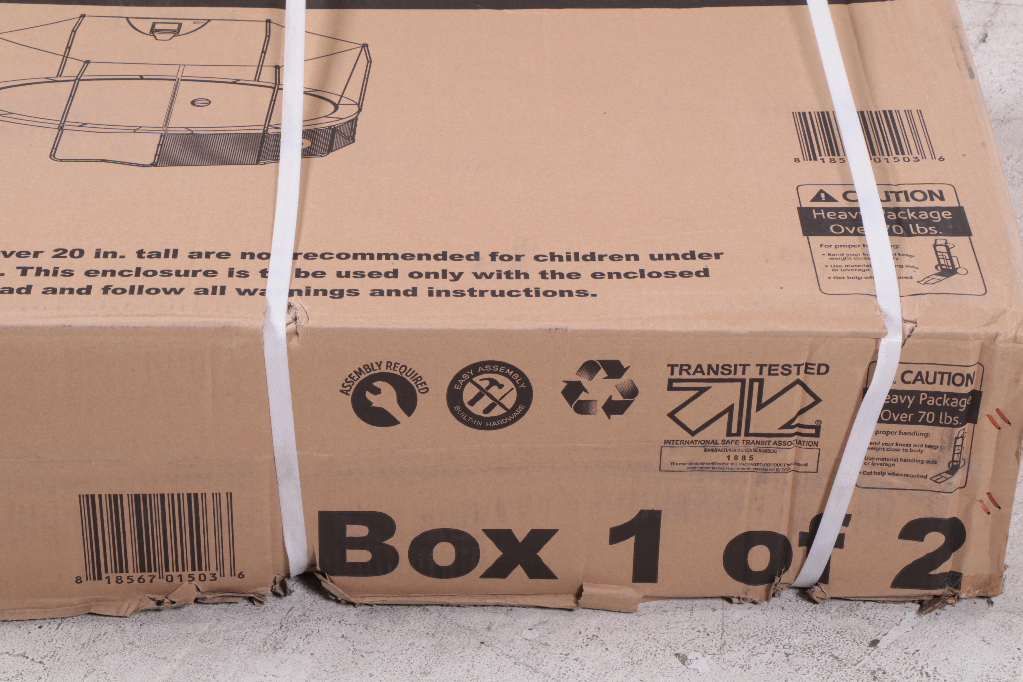 Skywalker Trampolines 16' Deluxe Round Sports Arena Trampoline with Enclosure