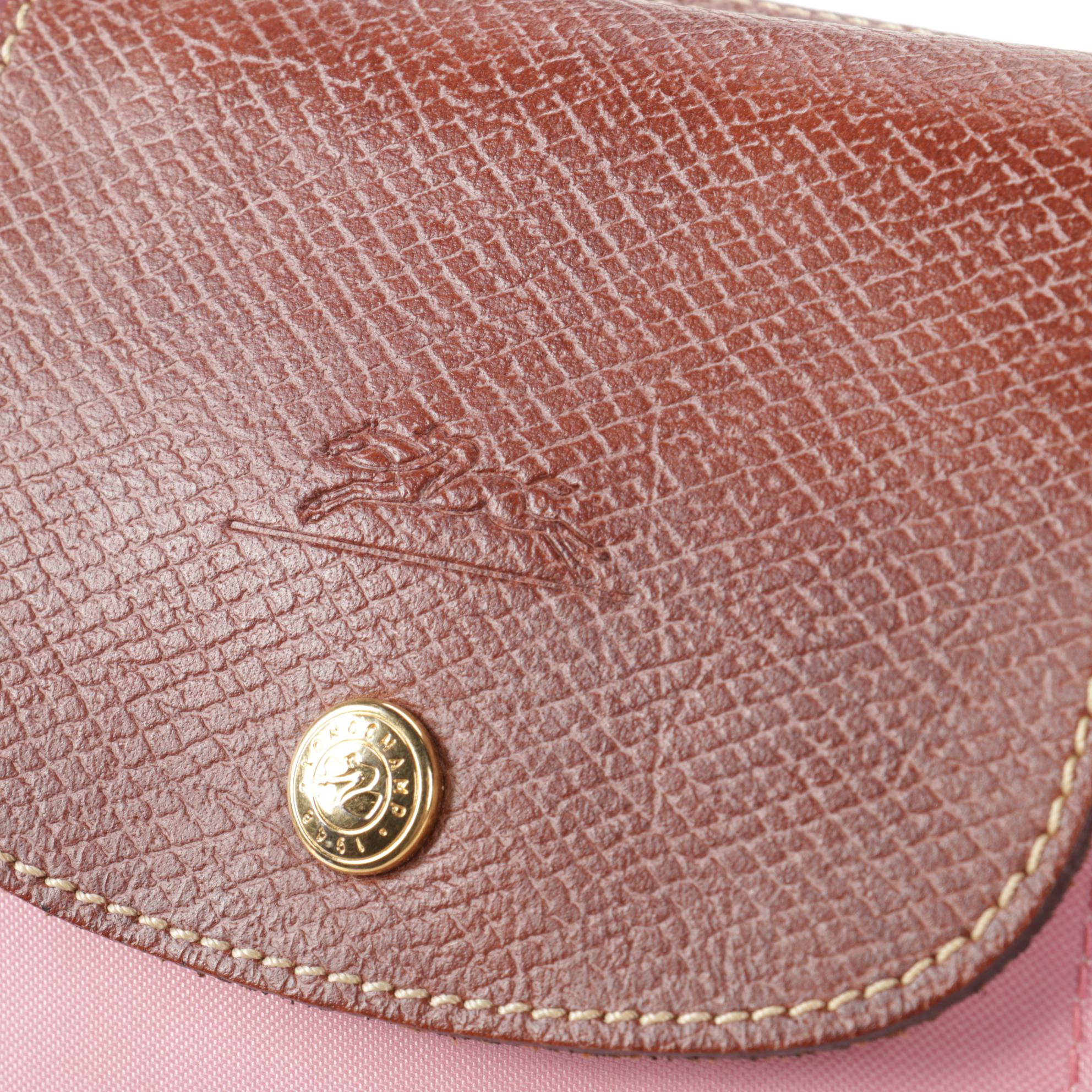 Longchamp Le Pliage Medium Tote Bags