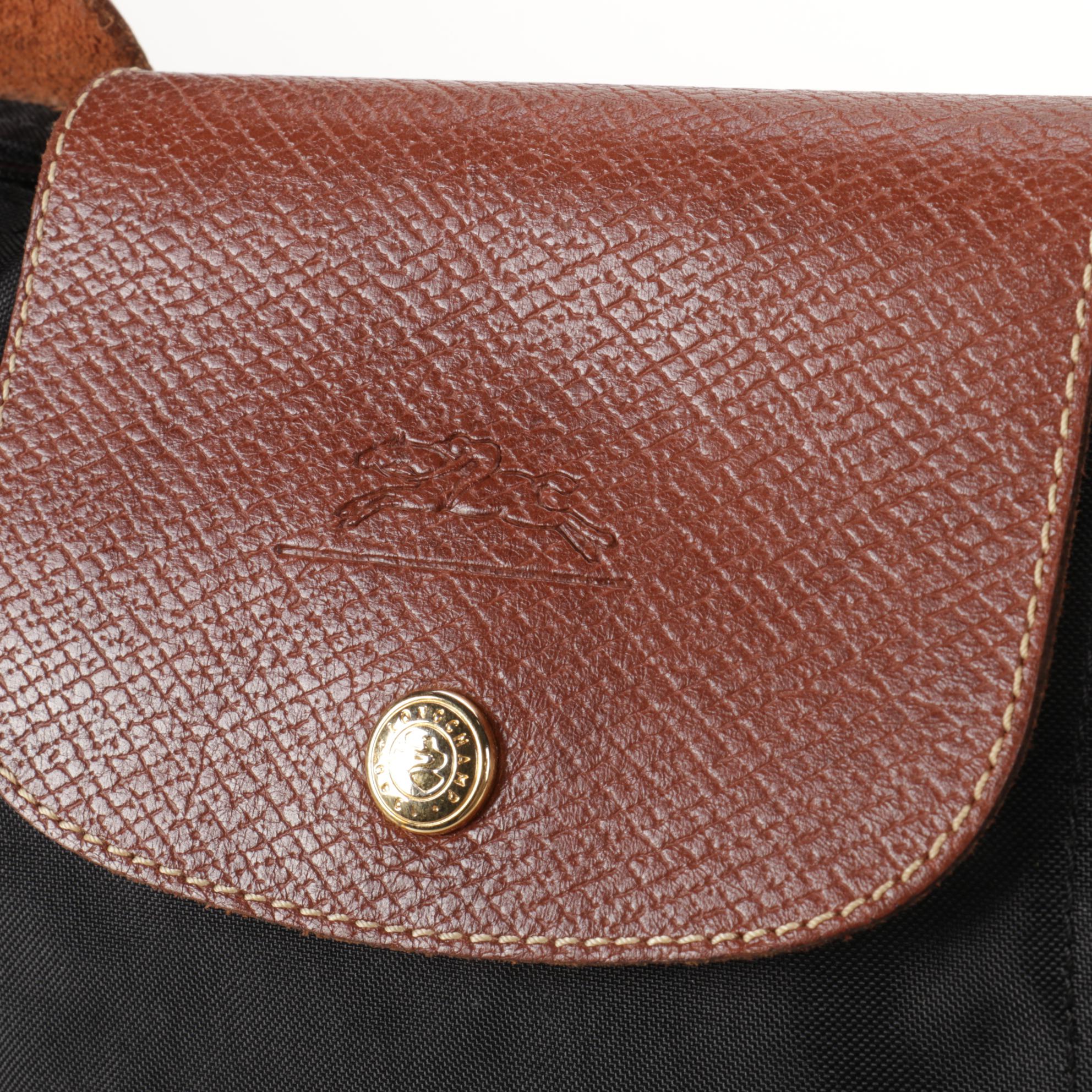 Longchamp Le Pliage Medium Tote Bags