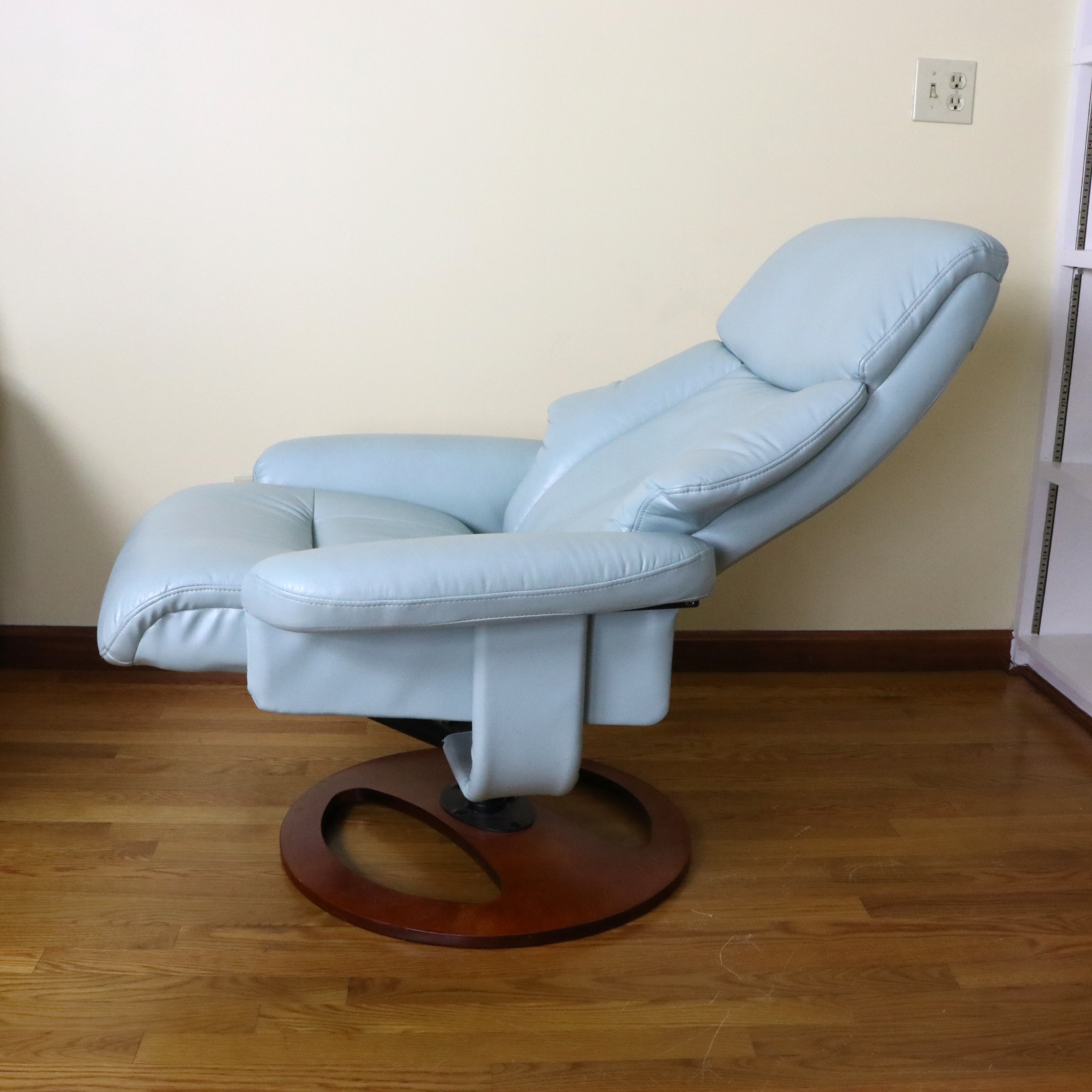 Benchmaster Mid Century Modern Style Faux Leather Swivel Recliner with Ottoman