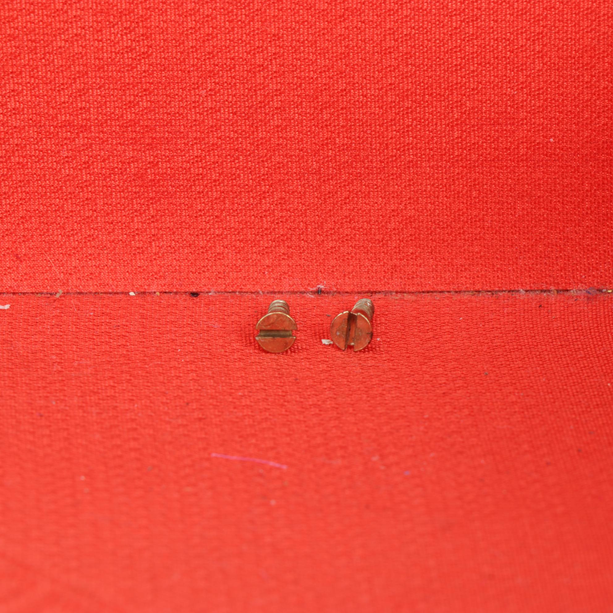 Chinese Hand-Paint on Gold Leaf Jewelry Box