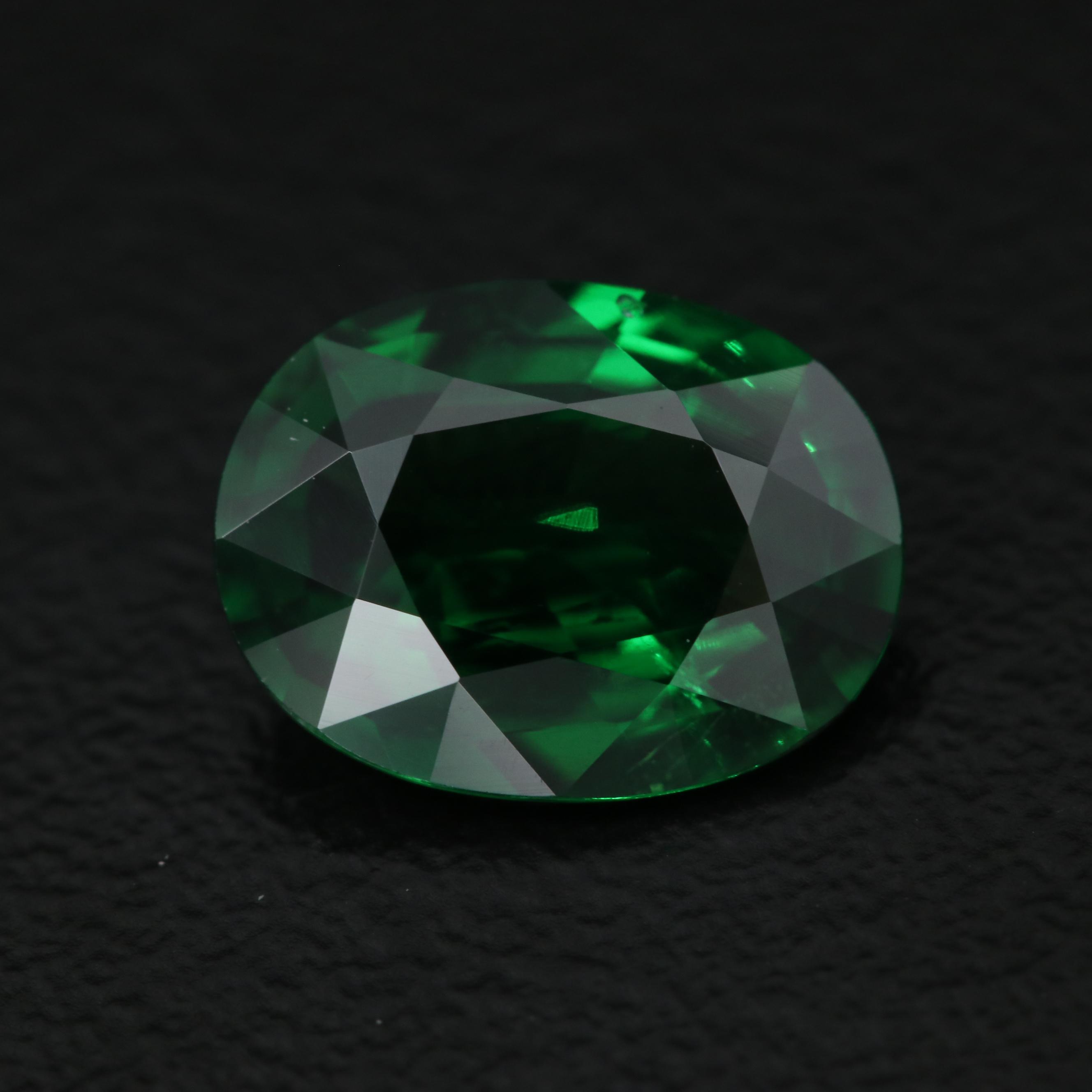 Loose 2.19 CT Oval Faceted Tsavorite