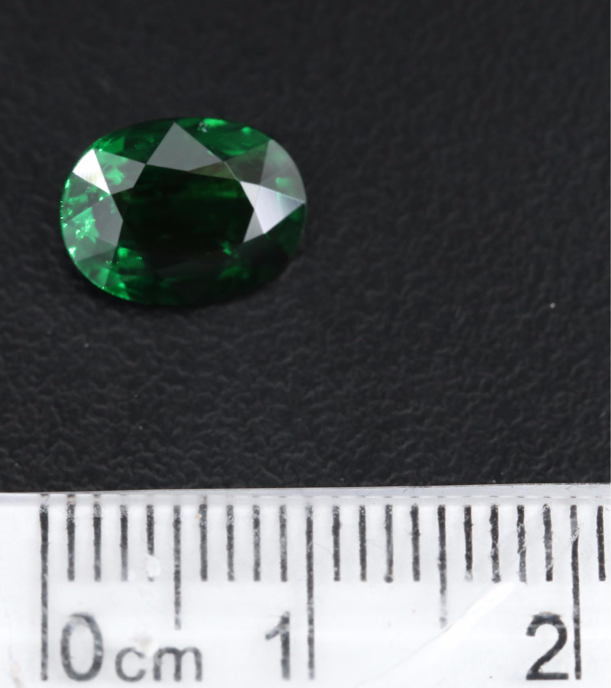 Loose 2.19 CT Oval Faceted Tsavorite