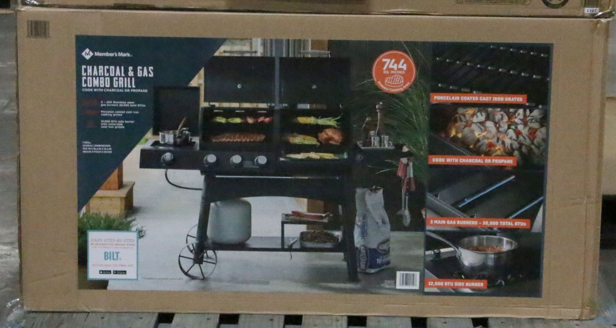Member's Mark Charcoal and Gas Combo Grill with Sideburner Griddle