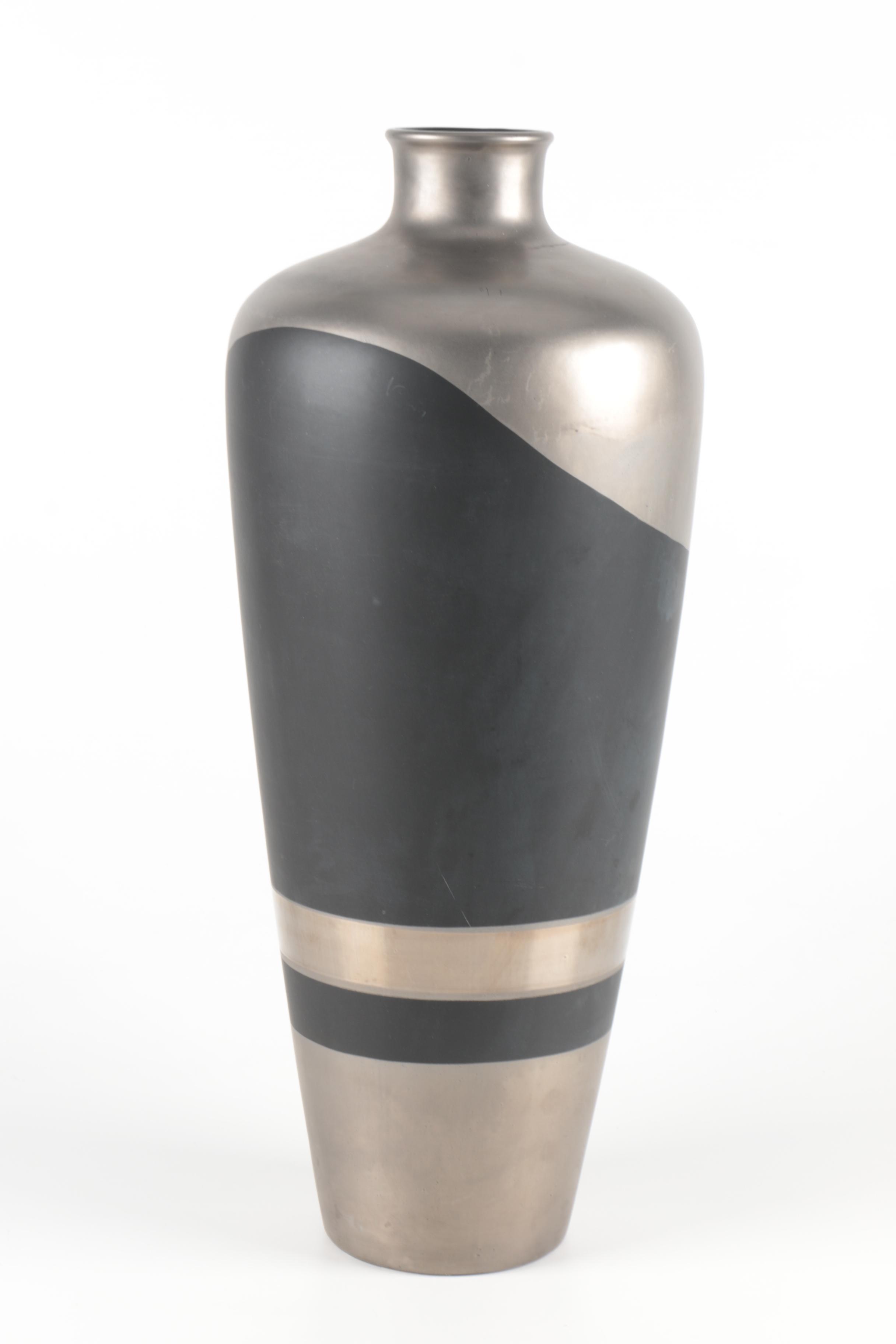 Modernist Style Ceramic Vase and Plate with Acrylic Stand