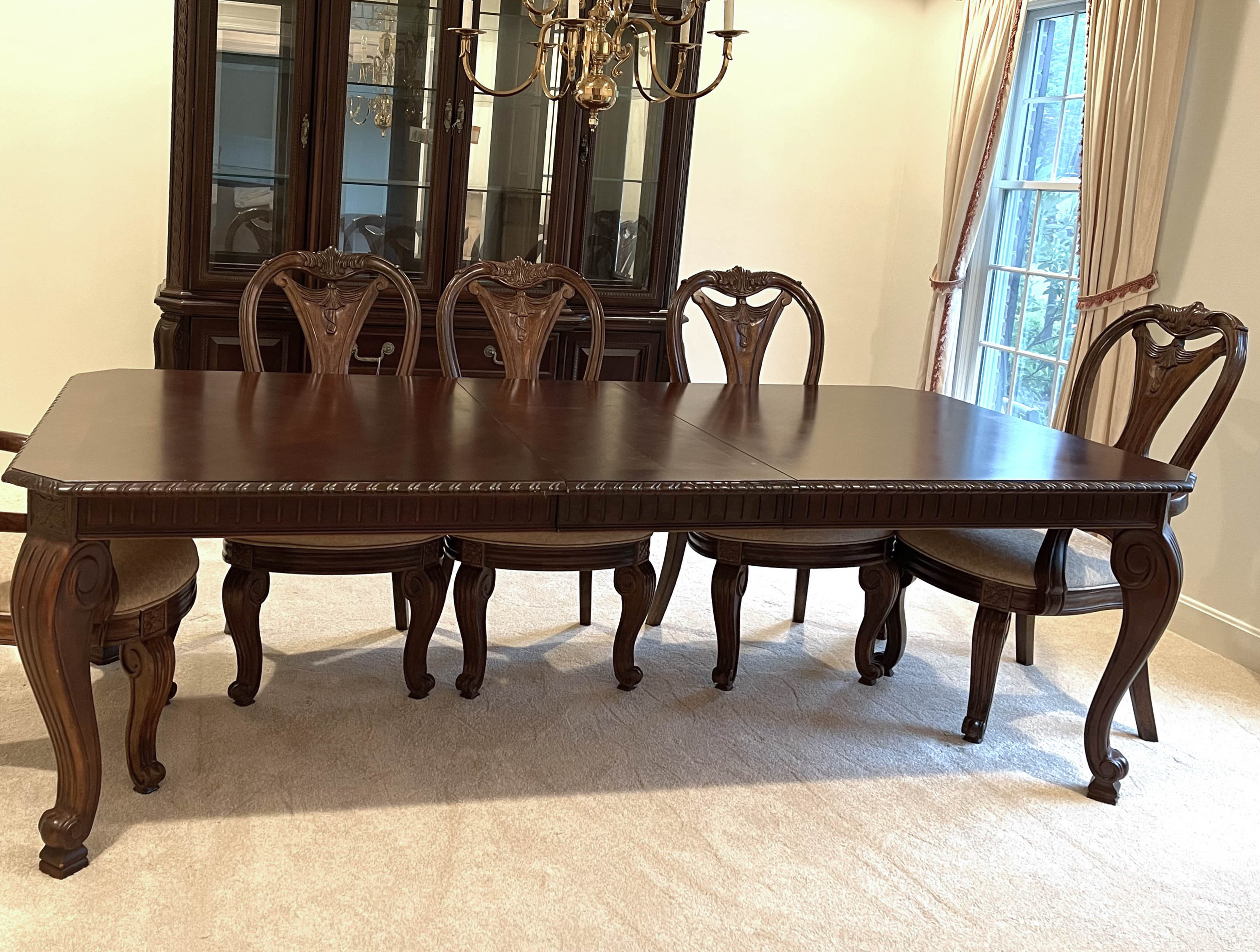 Bernhardt "La Scala" Nine-Piece Cherry Dining Set