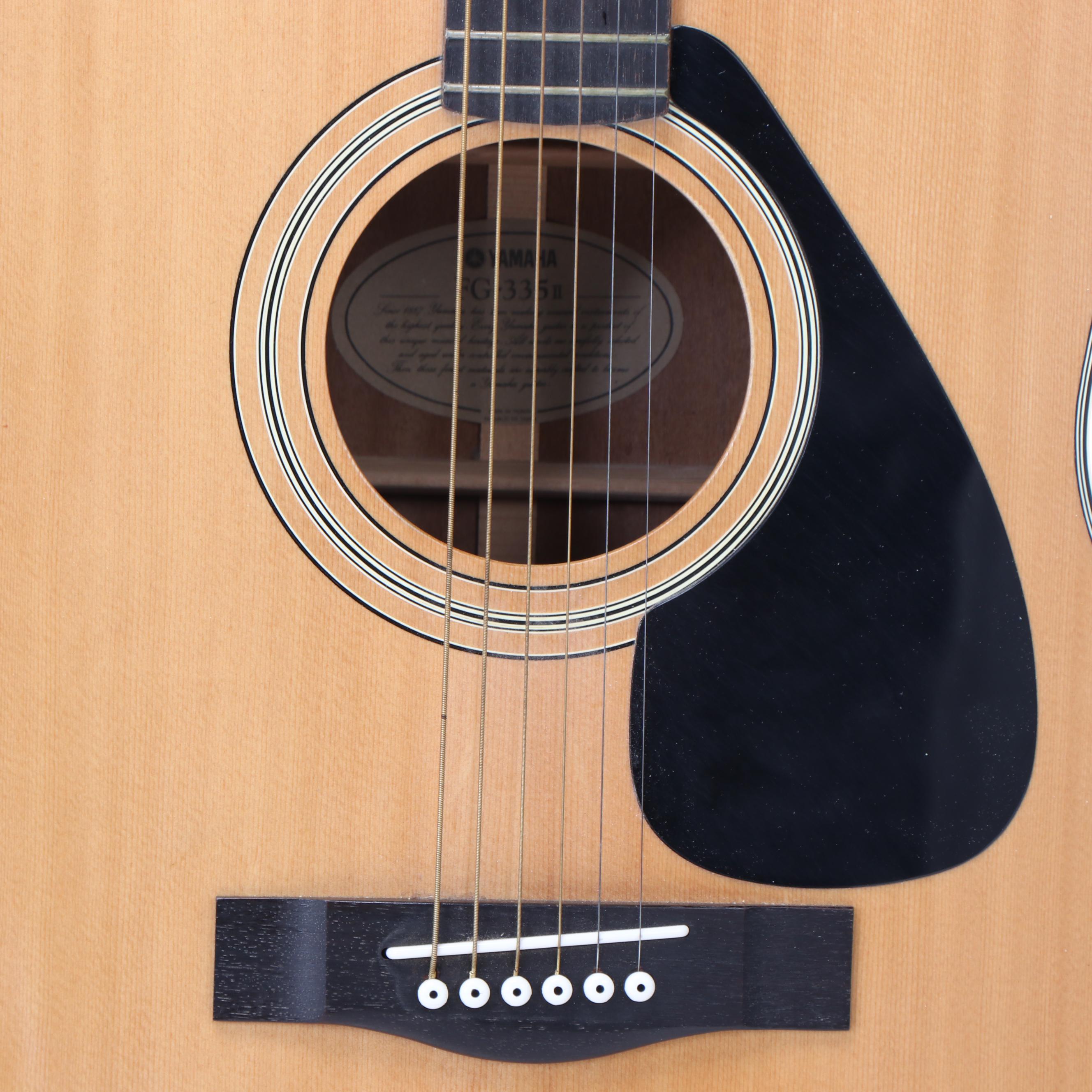 Yamaha Acoustic Dreadnought Guitar