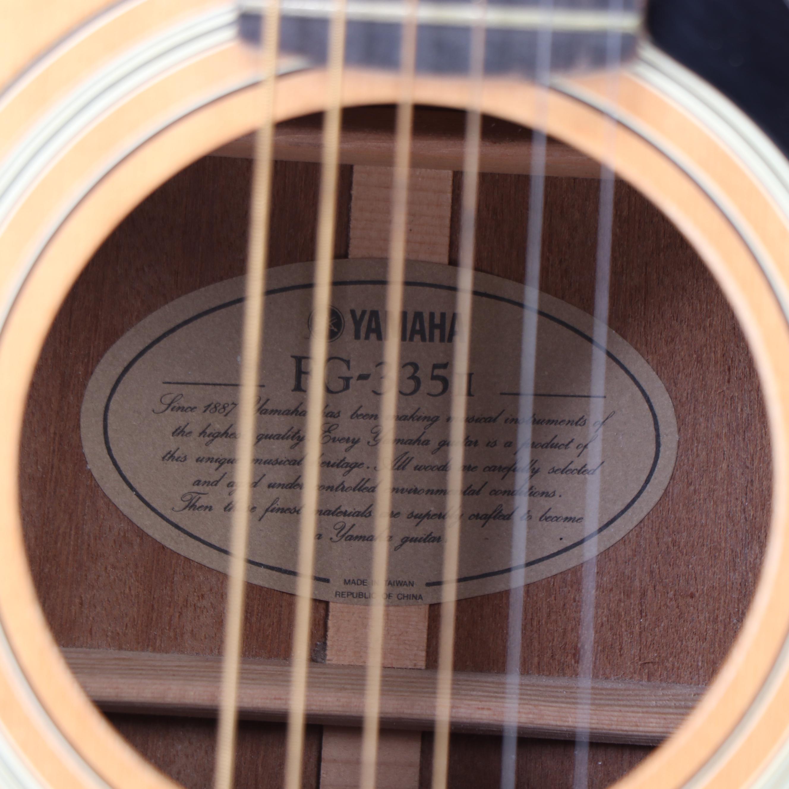 Yamaha Acoustic Dreadnought Guitar