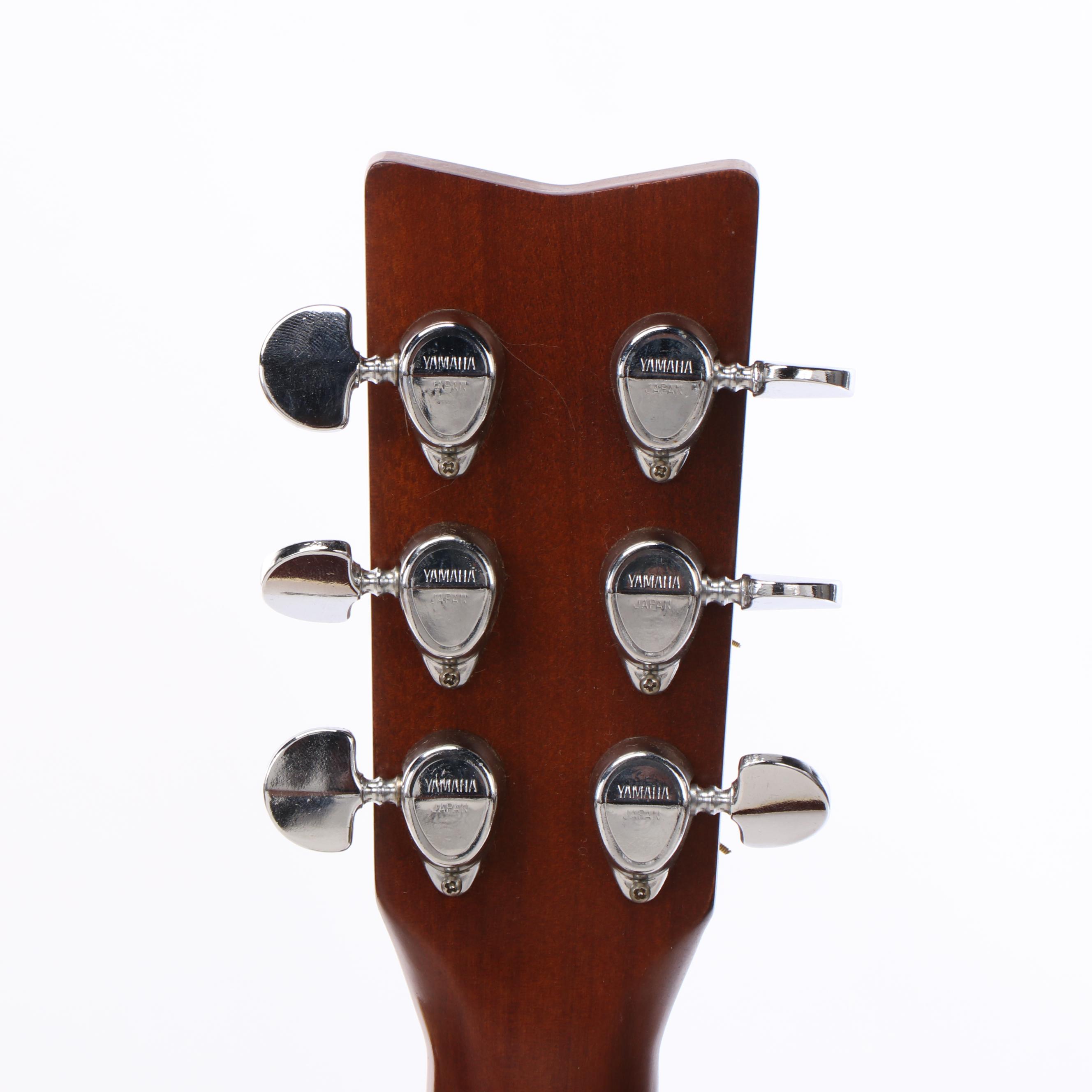 Yamaha Acoustic Dreadnought Guitar